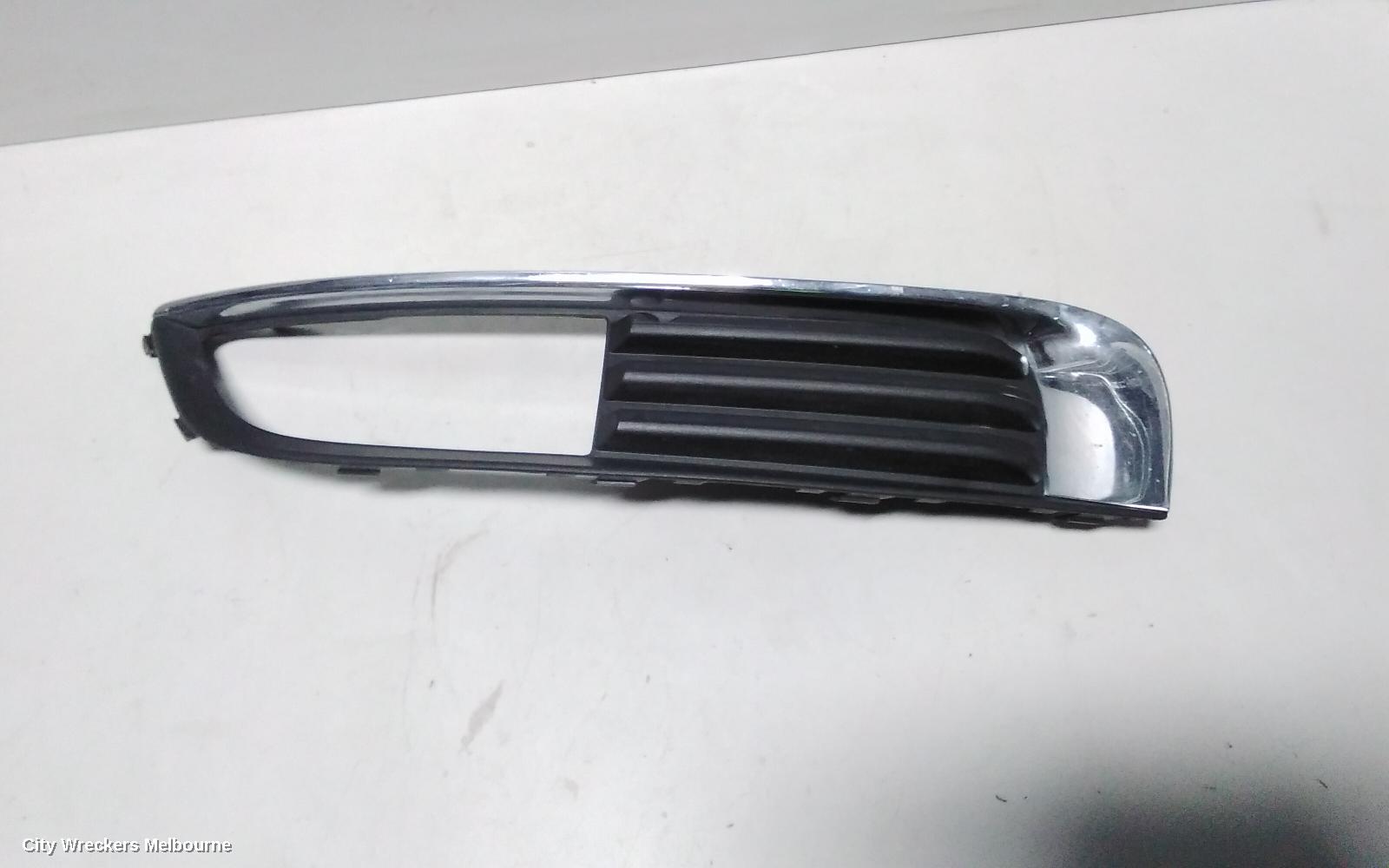 OPEL INSIGNIA LEFT INDICATOR/FOG/SIDE, BUMPER FOGLAMP, IN, 09/2012 - 12/2013 - Image 3