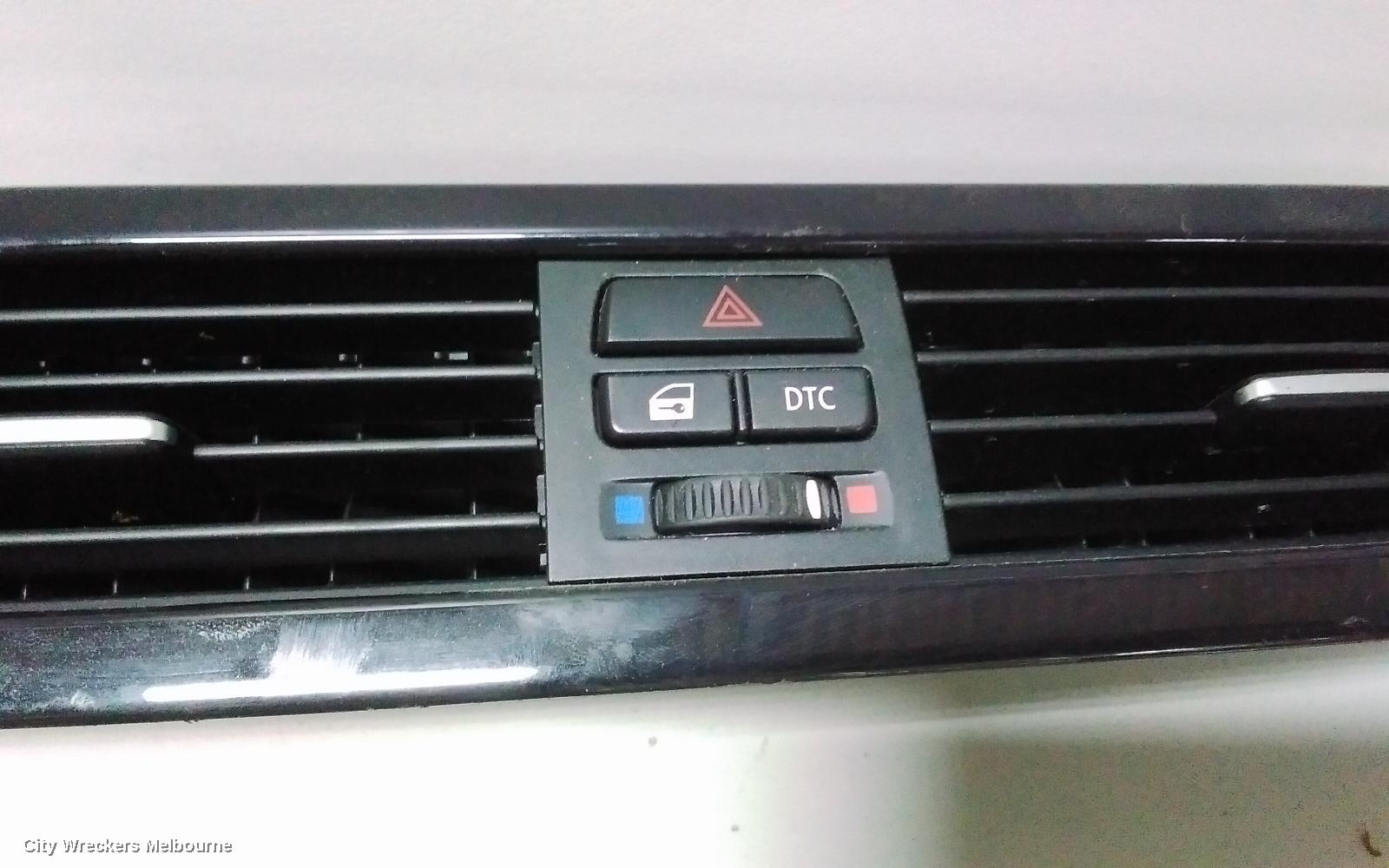 BMW 3 SERIES, E90, 03/2005 - 12/2013, DASH AIR VENTS + SURROUND: 78872 - Image 3