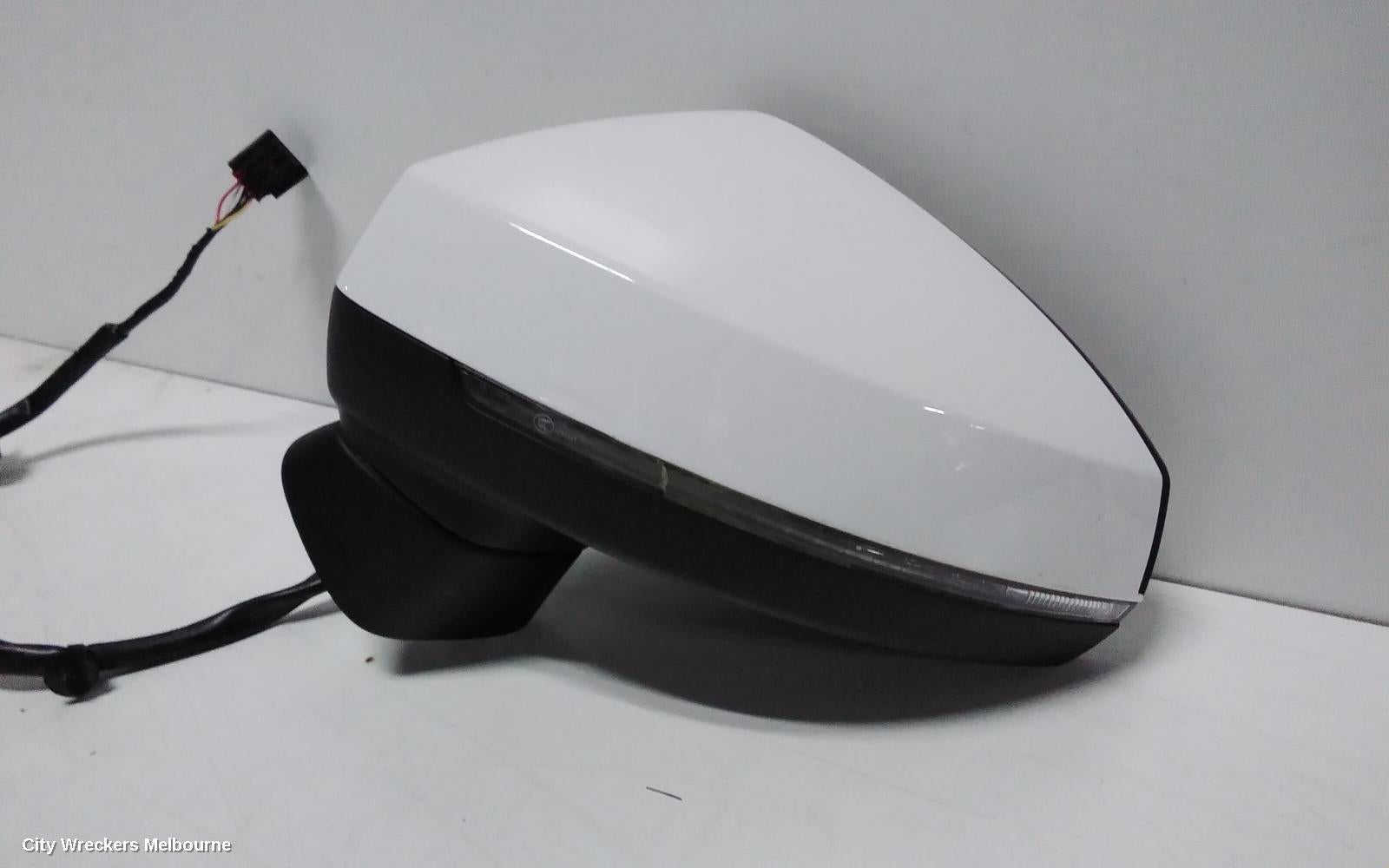 AUDI A3 LEFT DOOR MIRROR, 8V, A3, SEDAN, MANUAL FOLD, NON LANE CHANGE ASSIST TYPE (6XC/7Y0), 11/2013 - 10/2020 - Image 2