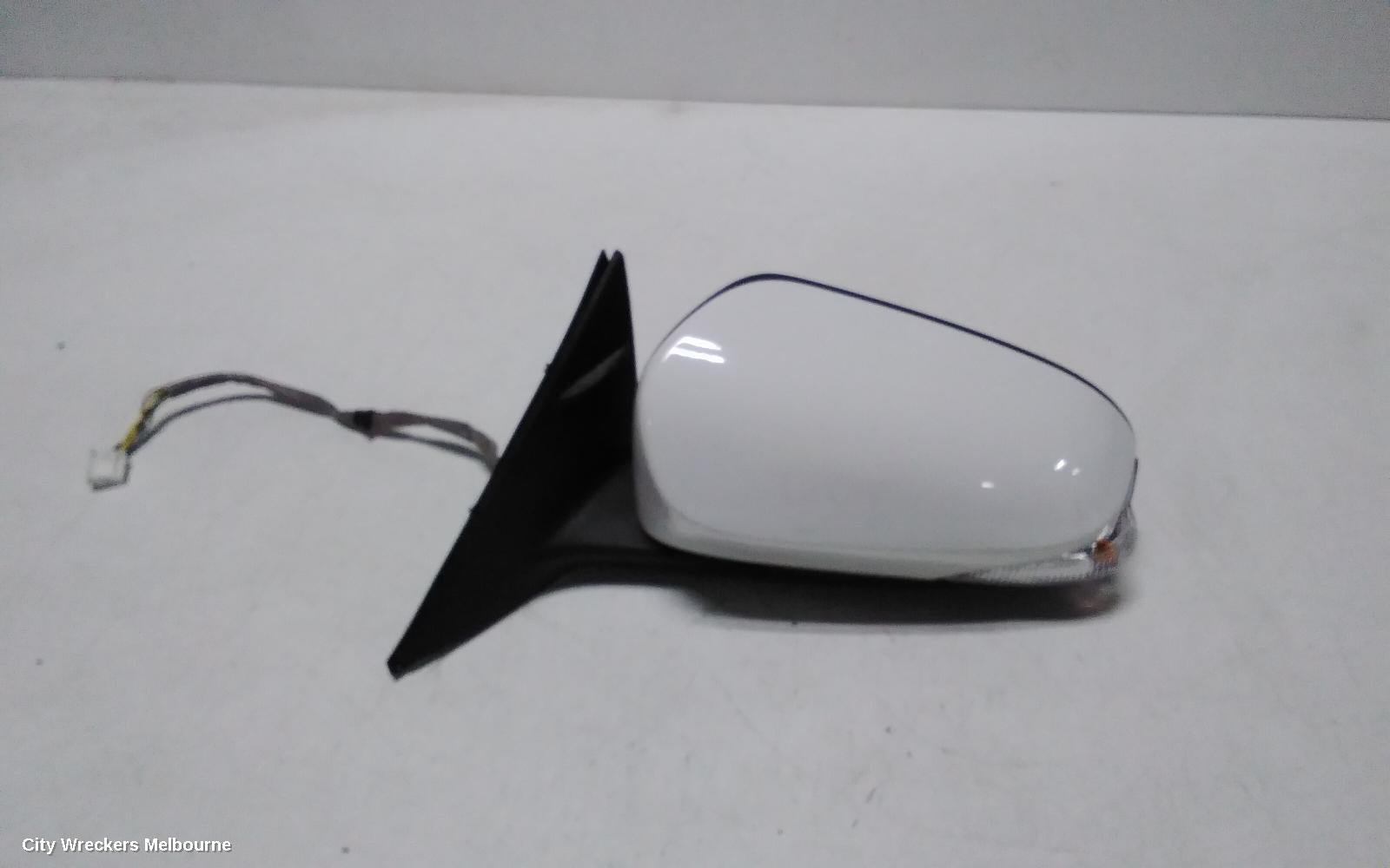TOYOTA AURION LEFT DOOR MIRROR, GSV50R, PRODIGY, W/ AUTO DIP, NON BLIND SPOT TYPE, 02/2012 - 05/2015 - Image 1