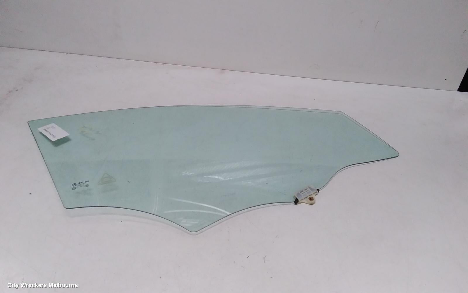 HYUNDAI I30 RIGHT FRONT DOOR WINDOW, GD, 5DR HATCH, 05/2012 - 02/2017 - Image 2