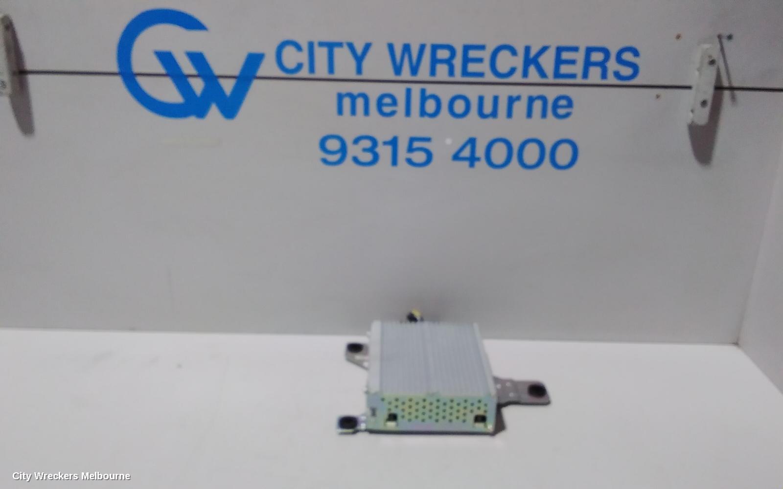 HOLDEN COMMODORE RADIO/CD/DVD/SAT/TV, DISPLAY SCREEN, 7IN NON SAT NAV TYPE, ZB, 10/2017 - 12/2020 - Image 1