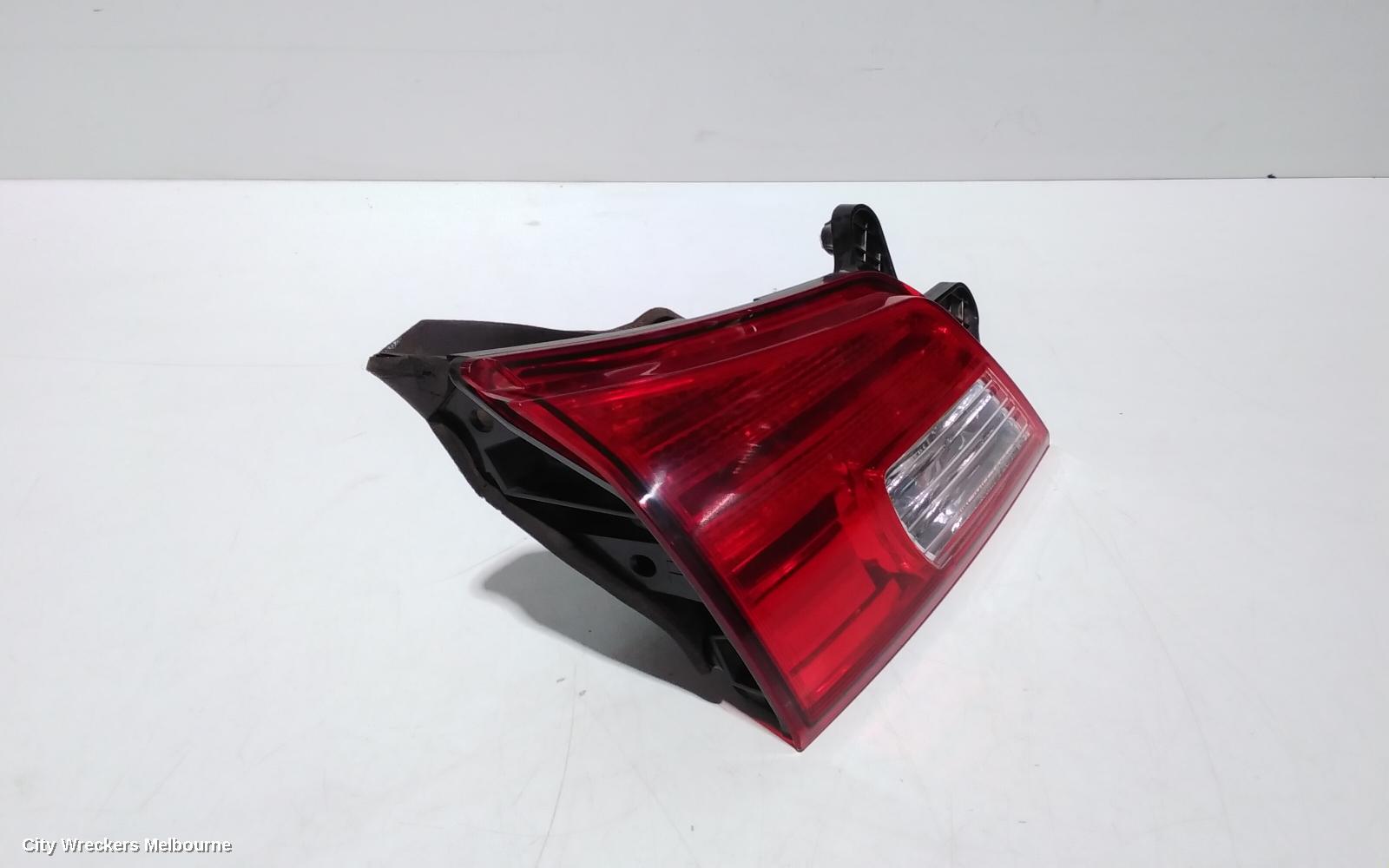 SUBARU OUTBACK REAR GARNISH, TAILGATE LAMP (LH SIDE), 5TH GEN, 09/2009 - 11/2014 - Image 2