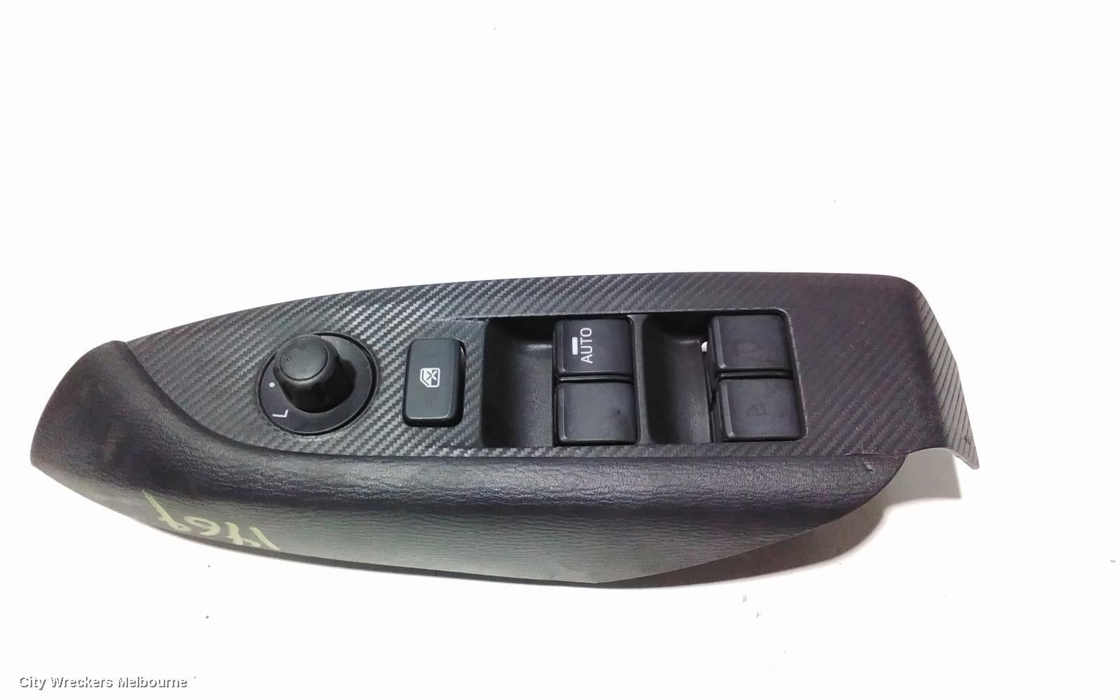 MAZDA CX3 PWR DR WIND SWITCH, RH FRONT (MASTER SWITCH), DK, 03/2015 - 01/2017 - Image 2