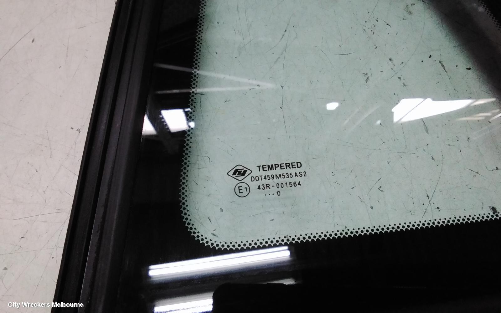 HOLDEN COMMODORE RIGHT REAR 1/4 DOOR GLASS, VE-VF, WAGON, 07/2006 - 12/2017 - Image 2