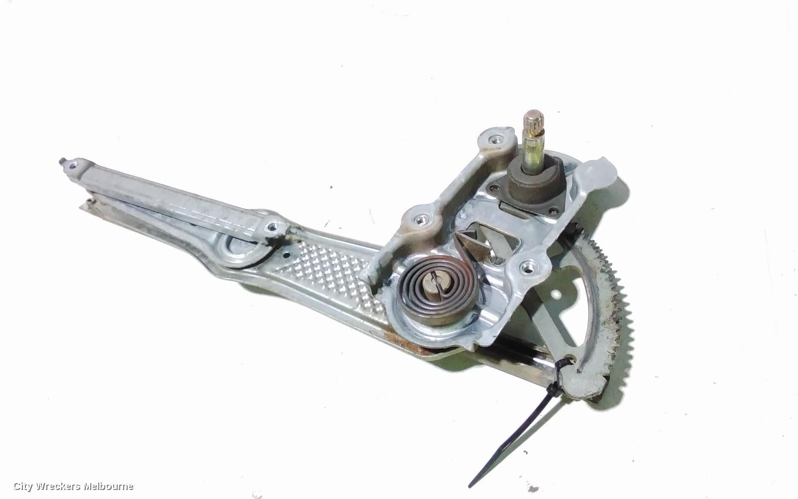 TOYOTA COROLLA RIGHT FRONT WINDOW REG/MOTOR, ZZE122, MANUAL, 12/2001 - 06/2007 - Image 2