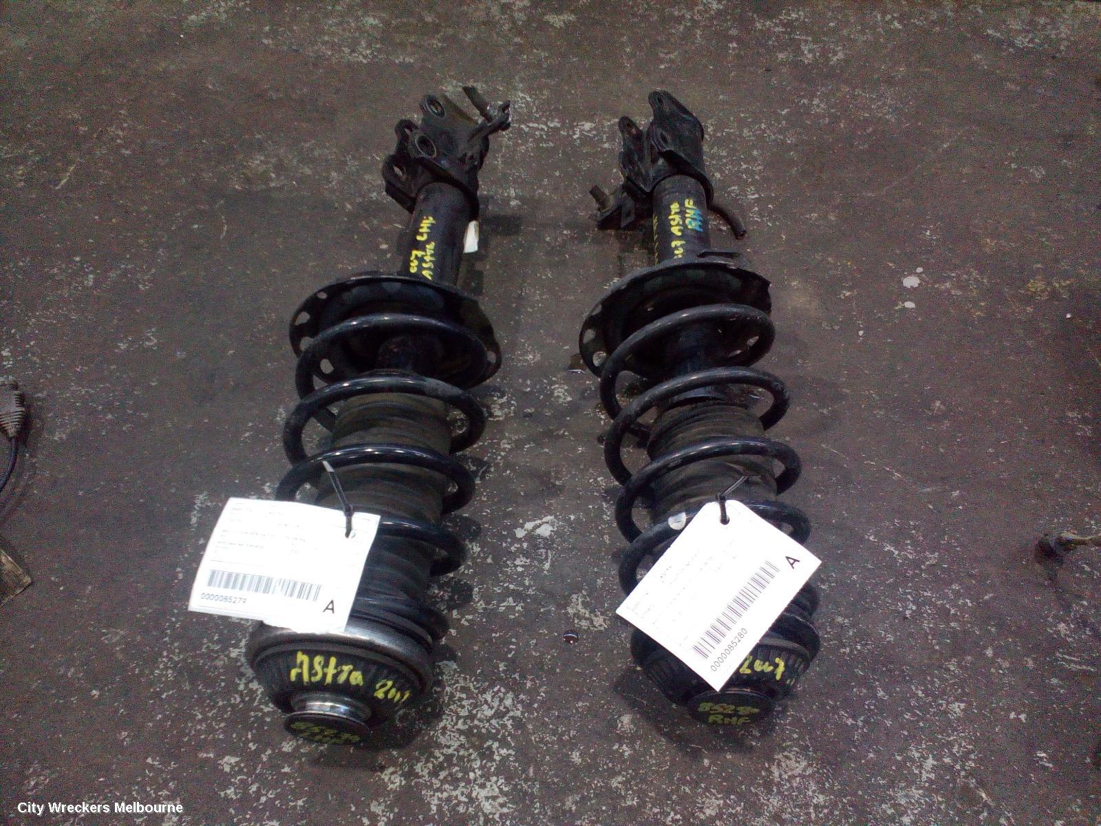 HOLDEN ASTRA RIGHT FRONT STRUT, AH, 2.2, 3DR/5DR HATCH, 12/2006 - 08/2009 - Image 2