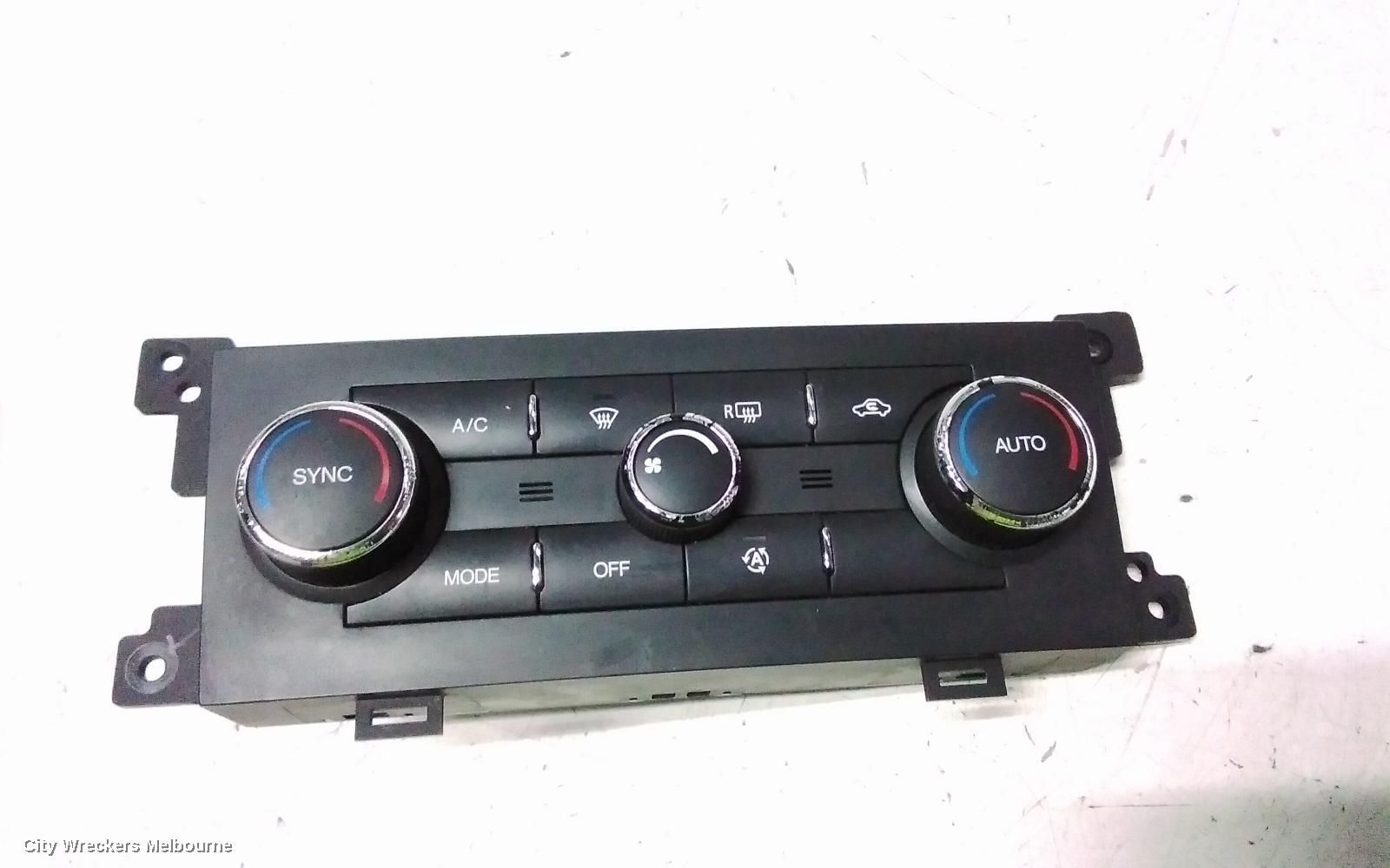 HOLDEN CAPTIVA HEATER/AC CONTROLS, DUAL ZONE CLIMATE CONTROL TYPE ONLY, NON PARK ASSIST/NON REAR A/C BUTTON TYPE, CG, 12/2013 - 06/2018 - Image 3