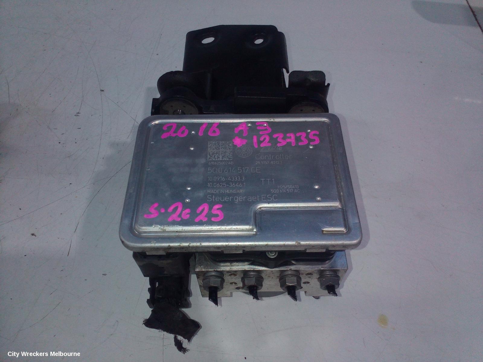 AUDI A3 ABS PUMP/MODULATOR, 8V, P/N 5Q0614517CE, 05/2013 - 10/2020 - Image 1