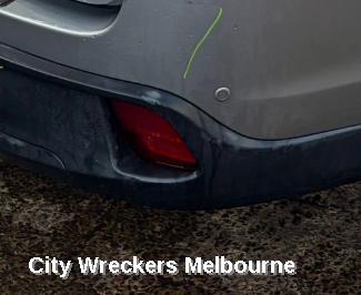 TOYOTA KLUGER RIGHT TAILLIGHT, BUMPER REFLECTOR, GSU50/GSU55, 12/2013 - 02/2021 - Image 1