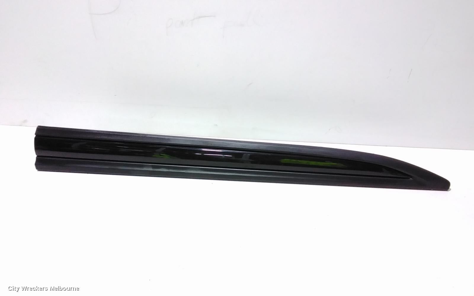 MITSUBISHI OUTLANDER DOOR MOULD, RHF DOOR MOULD: 97649, ZK, 04/2015 - 07/2021 - Image 1