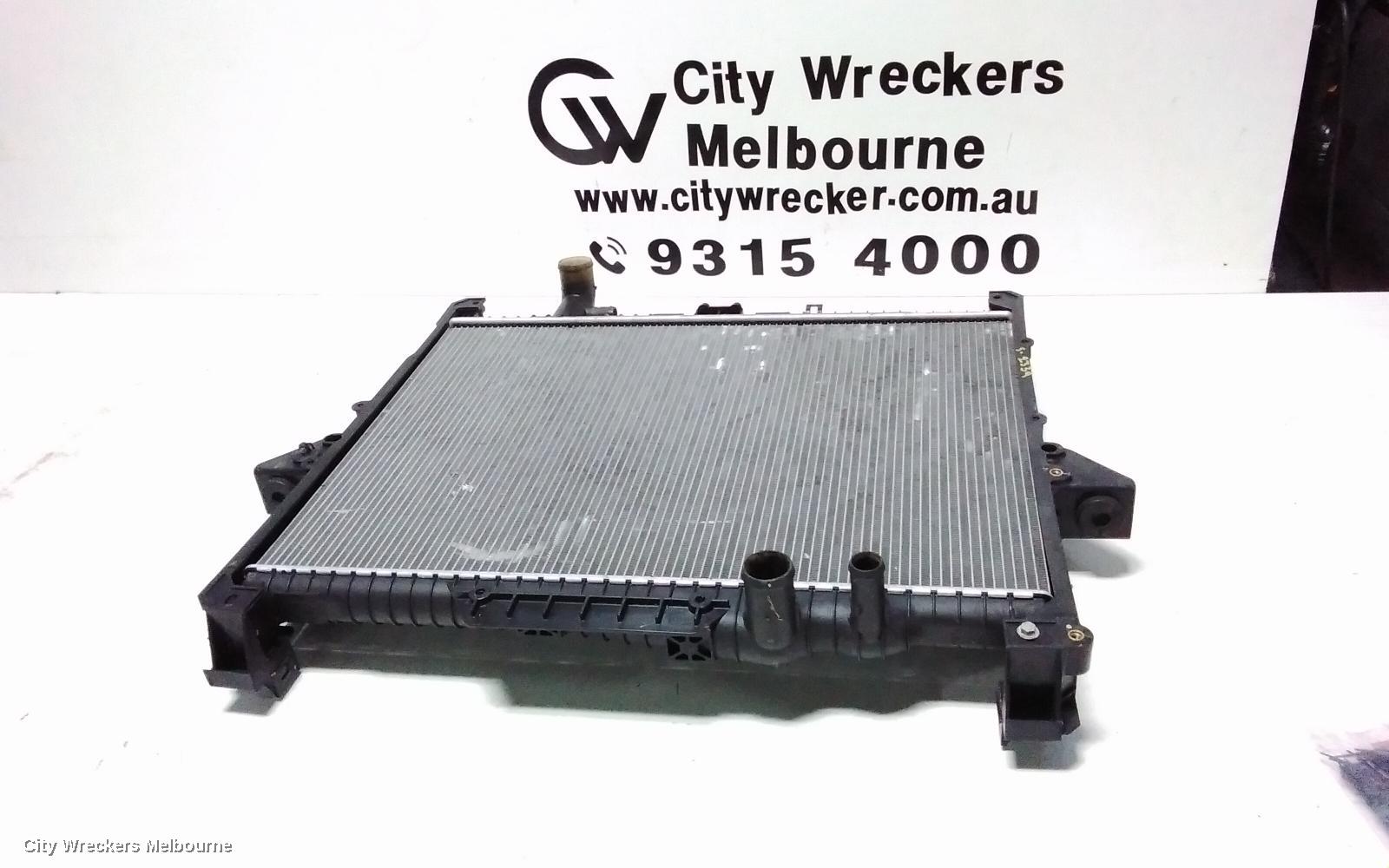 LAND ROVER RANGEROVER SPORT RADIATOR, 3.0 V6, DIESEL, TWIN TURBO, L320, 09/2009 - 05/2013 - Image 2