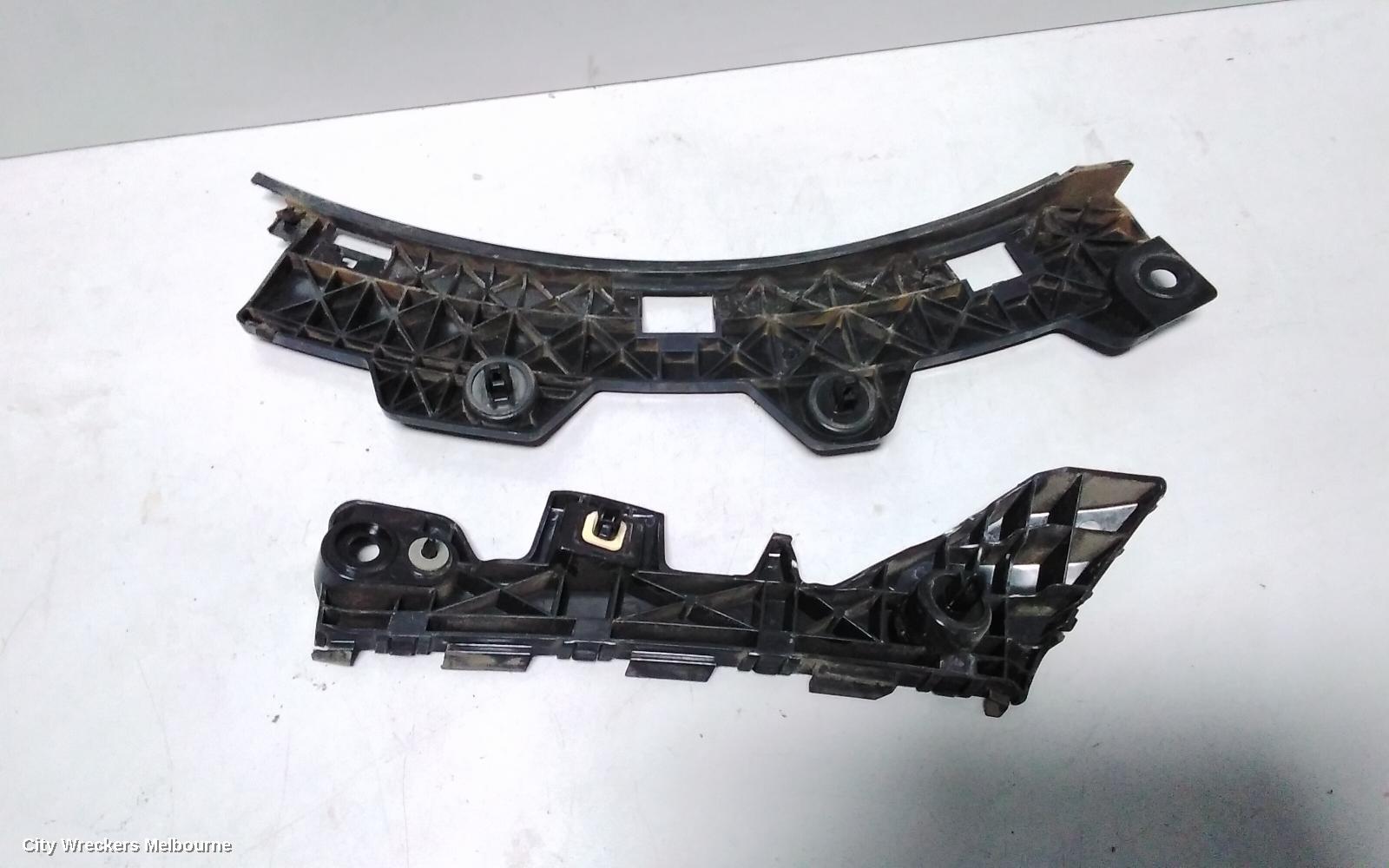 MAZDA CX3, DK, 03/2015 ONWARDS, LHR BAR SLIDER: 69469 - Image 3