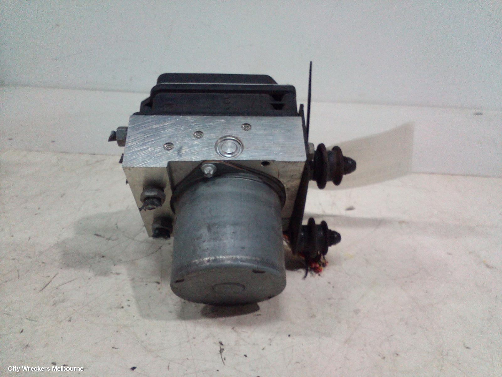 AUDI Q5 ABS PUMP/MODULATOR, 8R, P/N 8R0907379G, 03/2009 - 01/2017 - Image 3