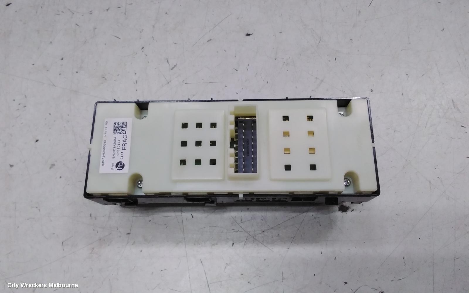 HYUNDAI TUCSON PWR DR WIND SWITCH, RH FRONT (MASTER SWITCH), W/ POWER FOLD, NX4, 02/2021 - 01/2024 - Image 3