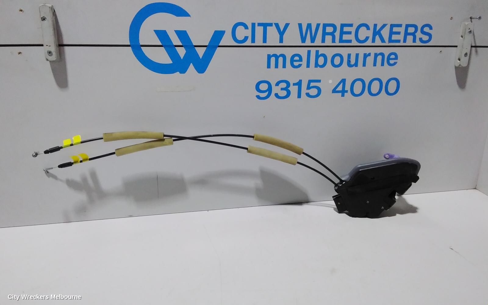 NISSAN PATHFINDER DOOR/BOOT/GATE LOCK, RIGHT FRONT DOOR LOCK, R52, 10/2013 - 04/2021 - Image 1