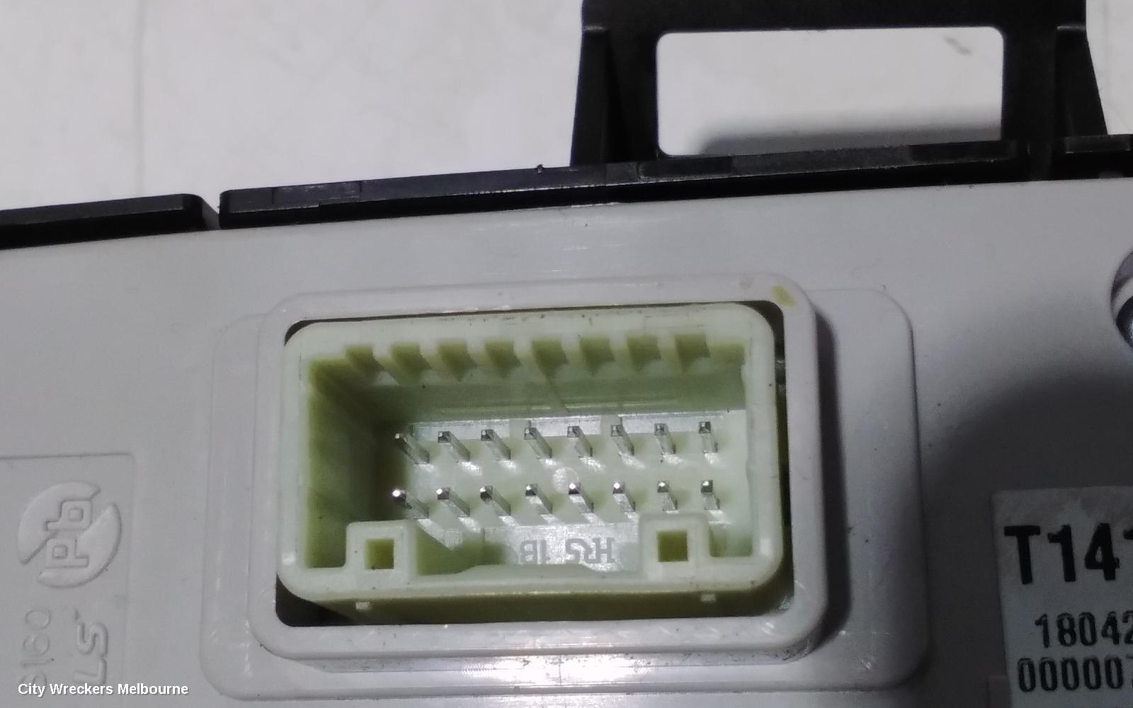 HYUNDAI SANTA FE, TM, 03/2018 - 10/2023, DASH PARS : 89887 - Image 3