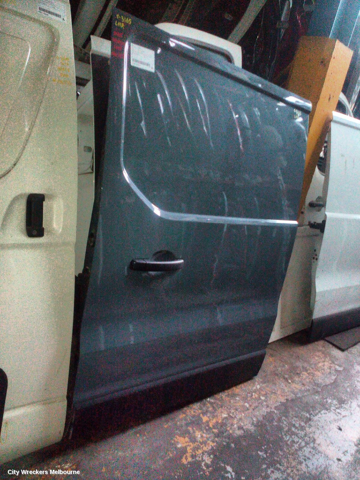 RENAULT TRAFIC LEFT REAR DOOR/SLIDING, X82, SLIDING DOOR, NON WINDOW GLASS TYPE, 01/2015 ONWARDS - Image 1