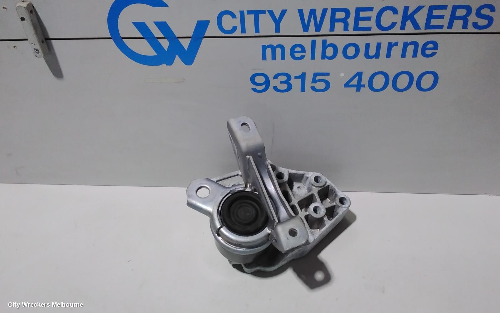 LAND ROVER DISCOVERY SPORT MOUNT, ENGINE MOUNT, DIESEL, 2.0, TURBO, L550, 07/2016 - 06/2019 - Image 2