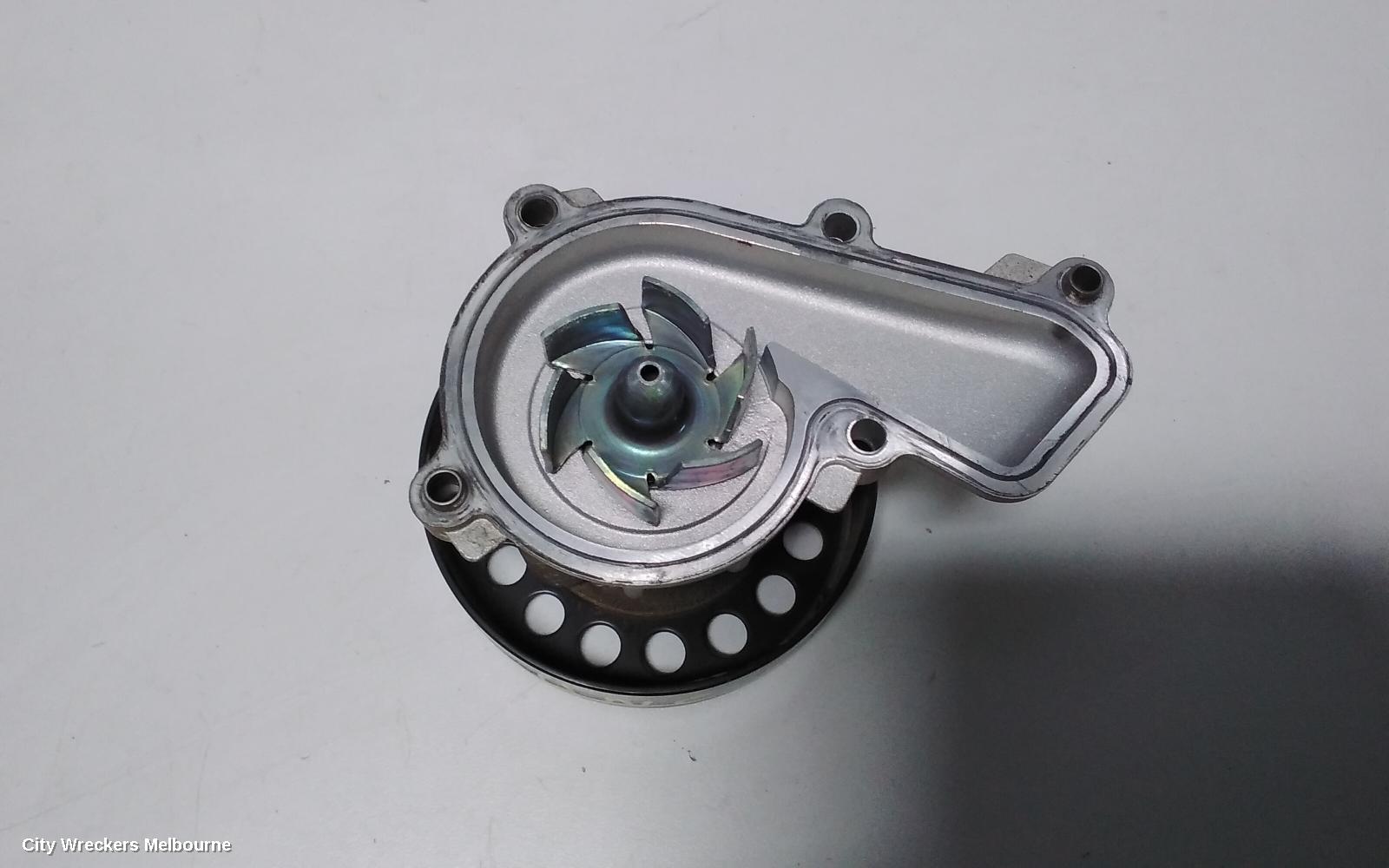 HYUNDAI I40 WATER PUMP, VF, 09/2011 - 12/2019 - Image 3