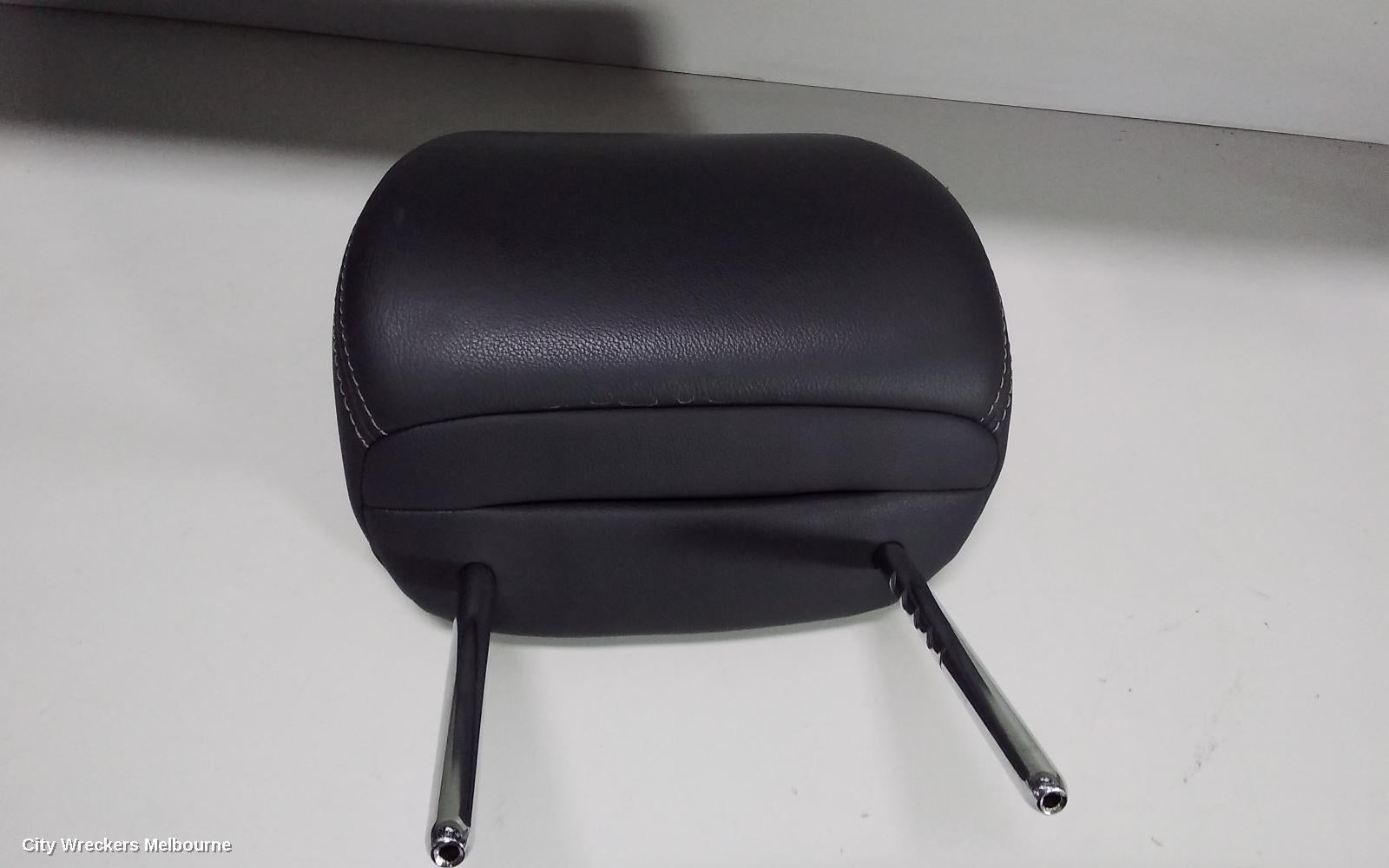 HONDA CRV HEADREST, LH FRONT, LEATHER, RE, 03/2007 - 10/2012 - Image 1