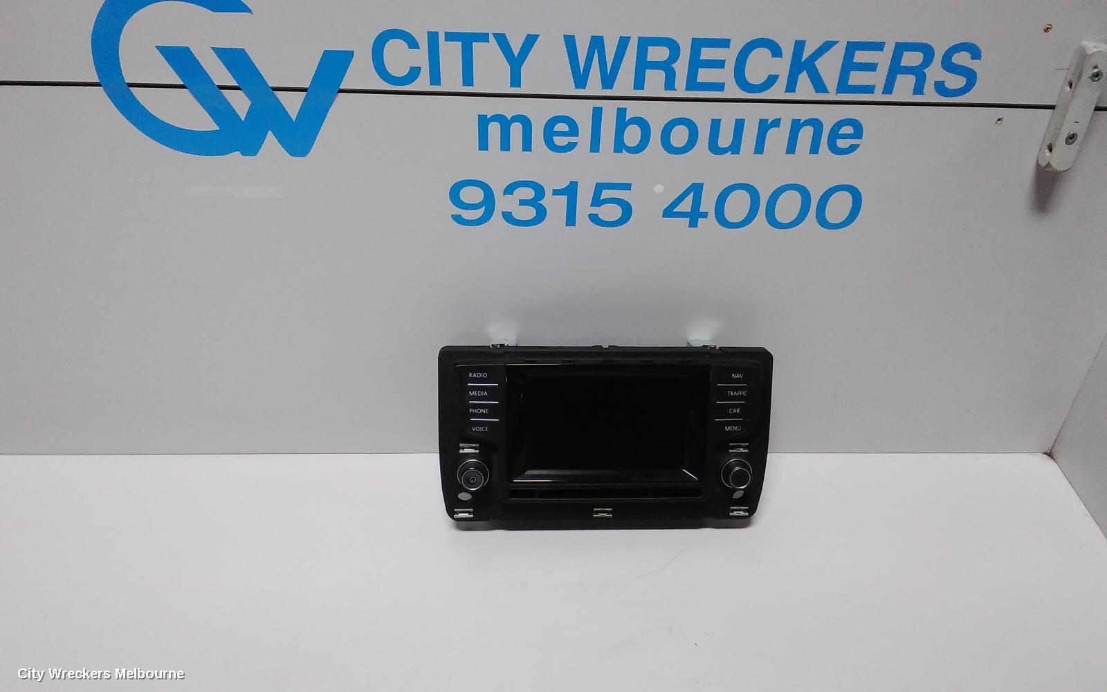 VOLKSWAGEN GOLF RADIO/CD/DVD/SAT/TV, SAT NAV TOUCHSCREEN, GEN 7, 03/2013 - 03/2017 - Image 1