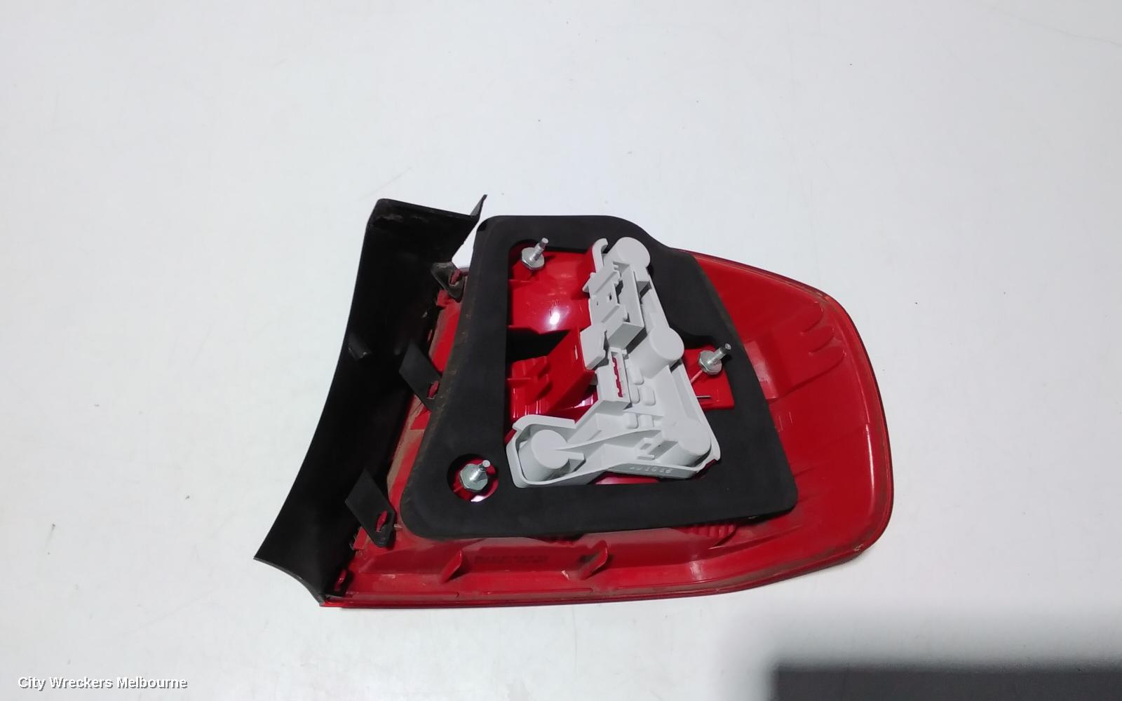 BMW 3 SERIES LEFT TAILLIGHT, E90, SEDAN, NON LED TYPE, 03/2005 - 10/2008 - Image 3