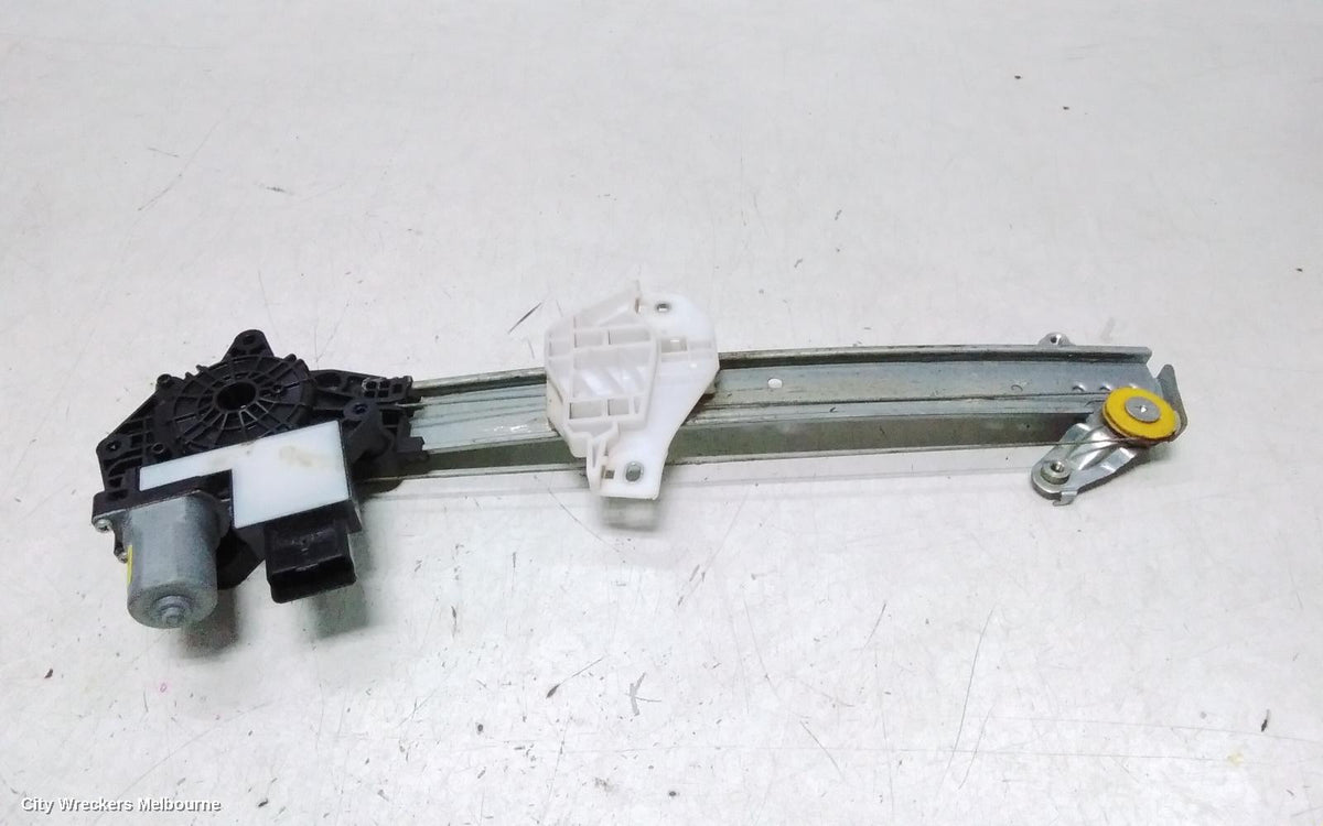 MITSUBISHI OUTLANDER RIGHT REAR WND REG/MOTOR, ZM, DOOR REG ASSY (REG AND MOTOR), 08/2021 ONWARDS - Image 3