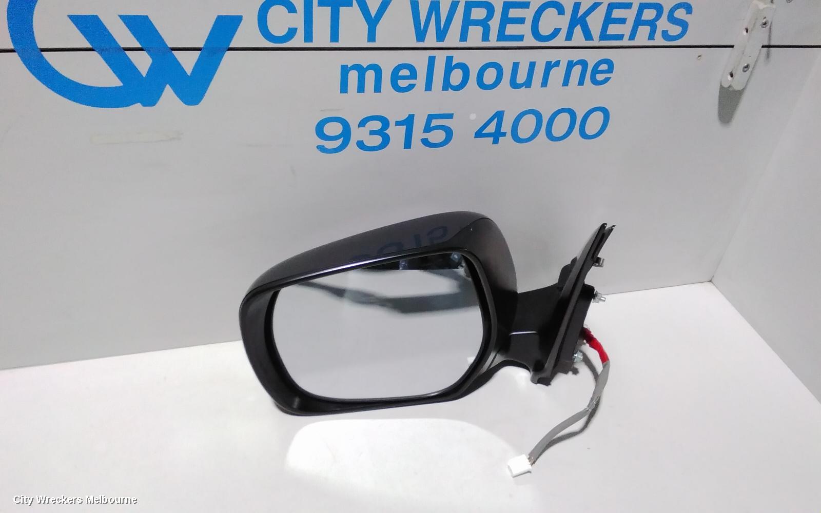 TOYOTA LANDCRUISER LEFT DOOR MIRROR, 200 SERIES, GXL/ALTITUDE, MANUAL FOLDING, W/ INDICATOR TYPE, 01/2012 - 03/2021 - Image 3