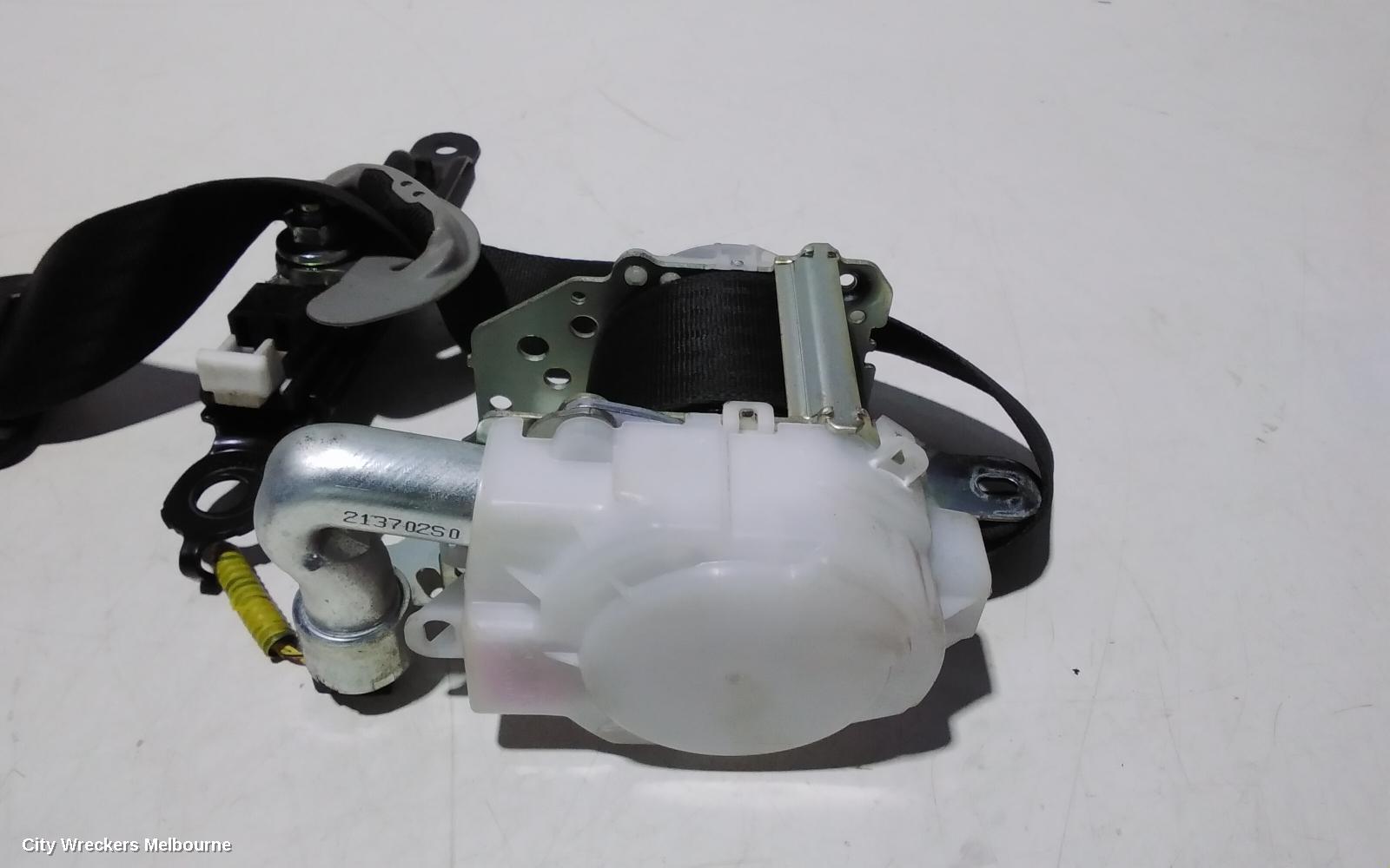 TOYOTA KLUGER SEATBELT/STALK, LH FRONT, SEAT BELT ONLY, GSU40-GSU45, 07/2010 - 02/2014 - Image 2