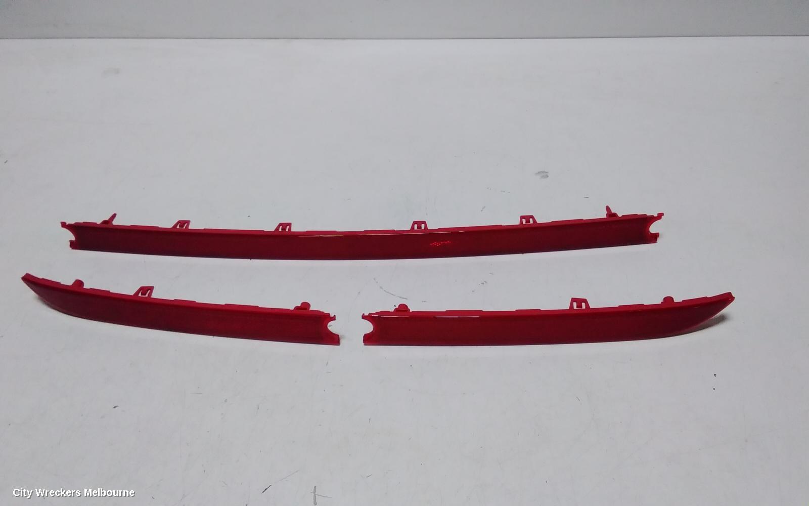 HYUNDAI TUCSON LEFT TAILLIGHT, NX4, IN BUMPER REFLECTOR, N LINE, 02/2021 ONWARDS - Image 3