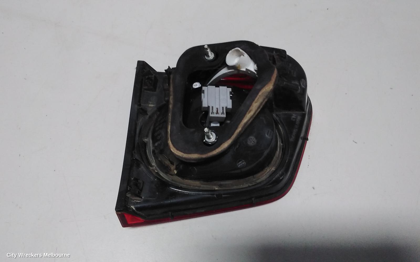 VOLKSWAGEN TIGUAN REAR GARNISH, TAILGATE LAMP (LH SIDE), 5N, 05/2008 - 06/2011 - Image 3