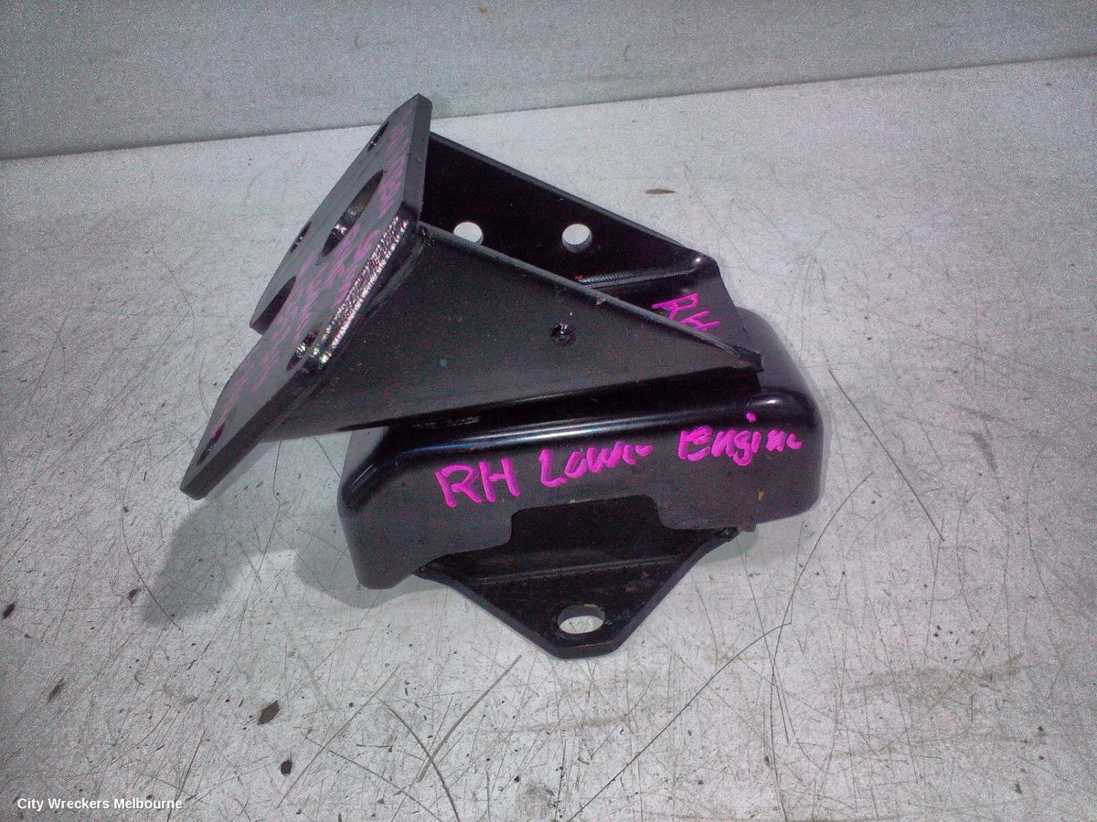 MITSUBISHI PAJERO MOUNT, ENGINE MOUNT, FRONT, RIGHT, DIESEL, 2.4, TURBO, 4N15, PAJERO SPORT, QE-QG, 10/2015 ONWARDS - Image 3