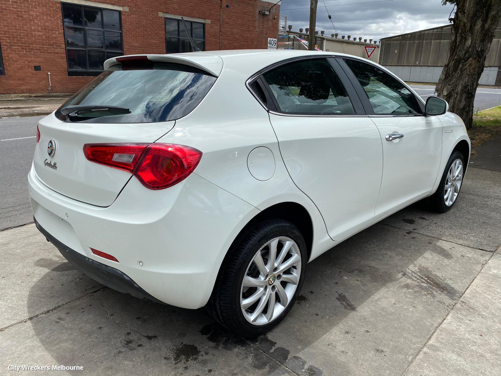ALFA ROMEO GIULIETTA LEFT FRONT DOOR, 940 SERIES, 01/2011 - 12/2020 - Image 3