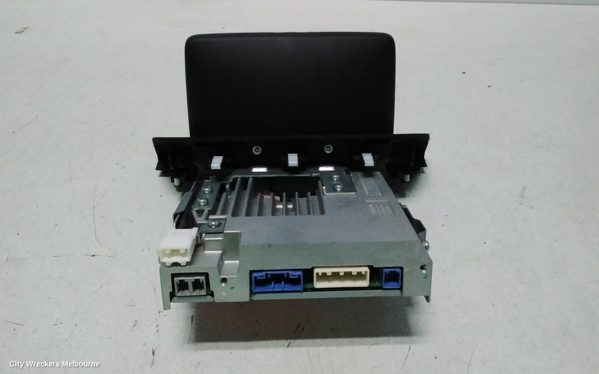MAZDA 3 RADIO/CD/DVD/SAT/TV, HEAD UNIT, SD CARD, SAT NAV TYPE, BN, 05/2016 - 02/2019 - Image 3