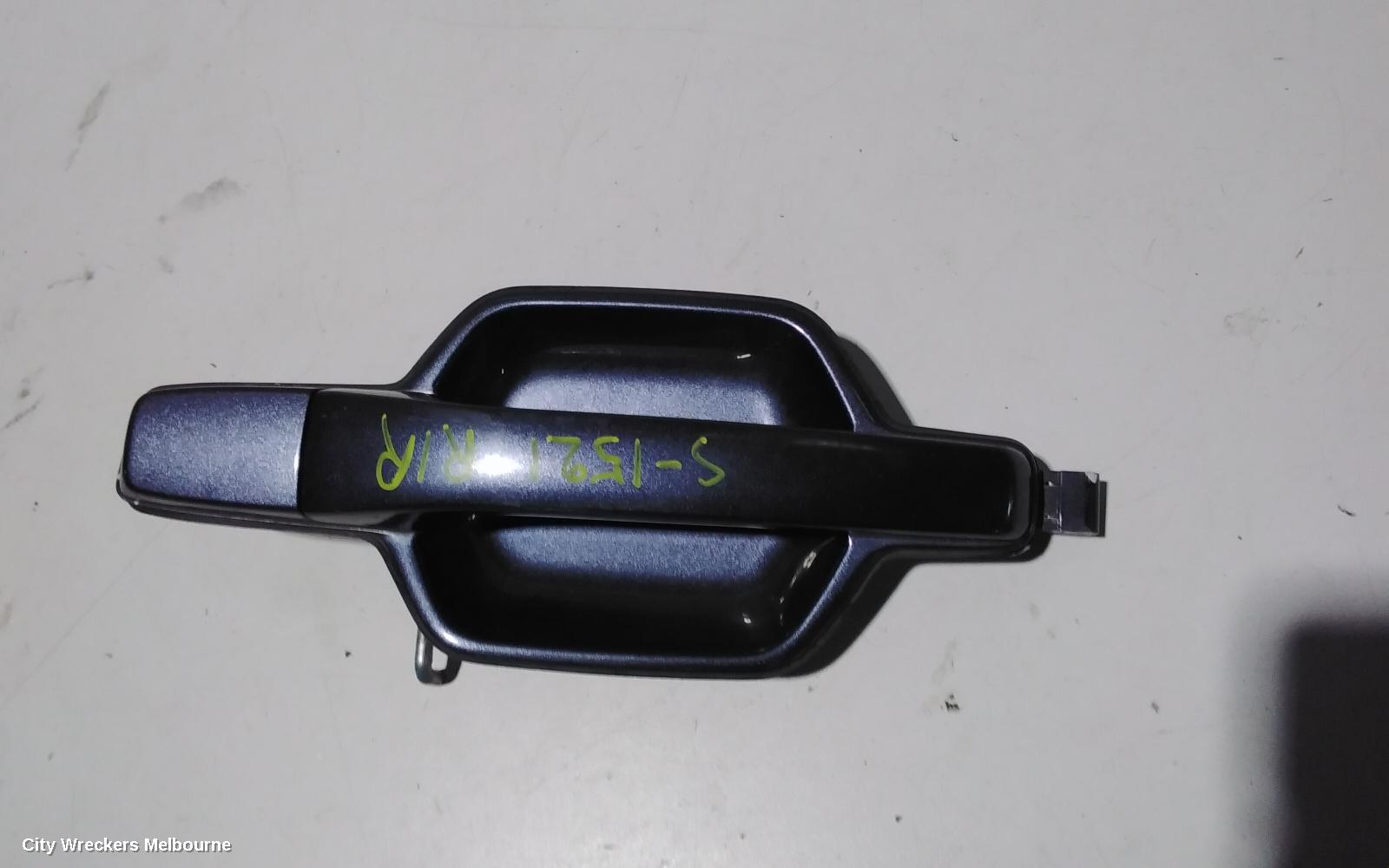 MITSUBISHI PAJERO DOOR HANDLE, OUTER, RH REAR, COLOUR CODED, NS-NX, 11/2006 ONWARDS - Image 2