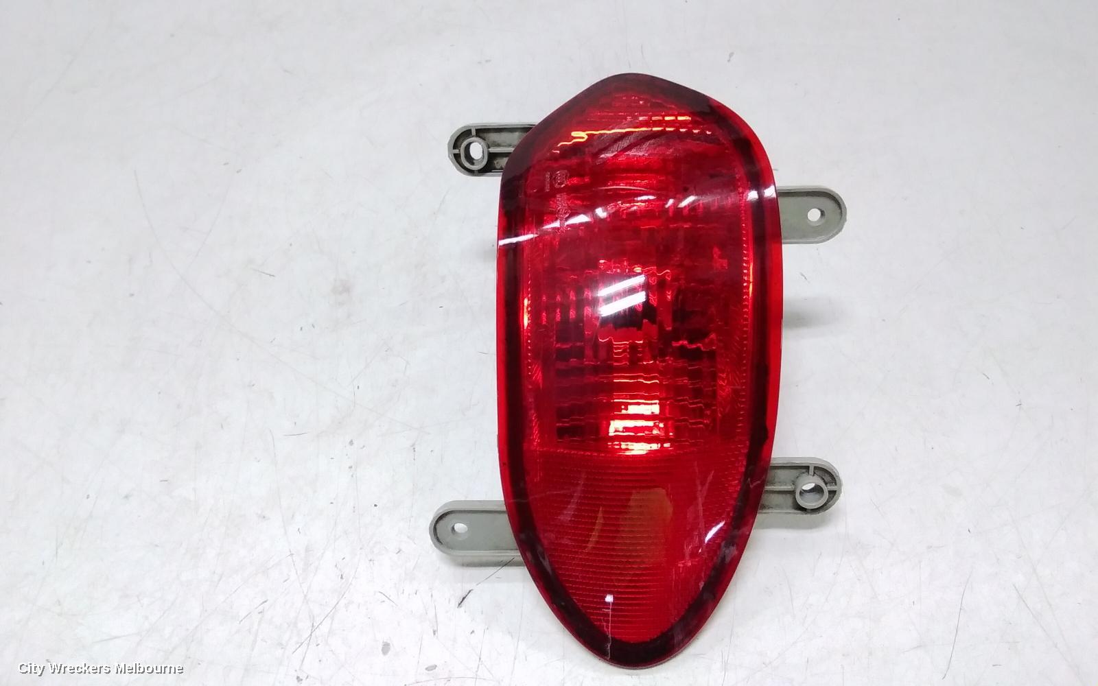 LDV G10 LEFT TAILLIGHT, SV7C, VAN, IN BUMPER REVERSE LIGHT, BARN DOOR TYPE, 04/2015 ONWARDS - Image 1