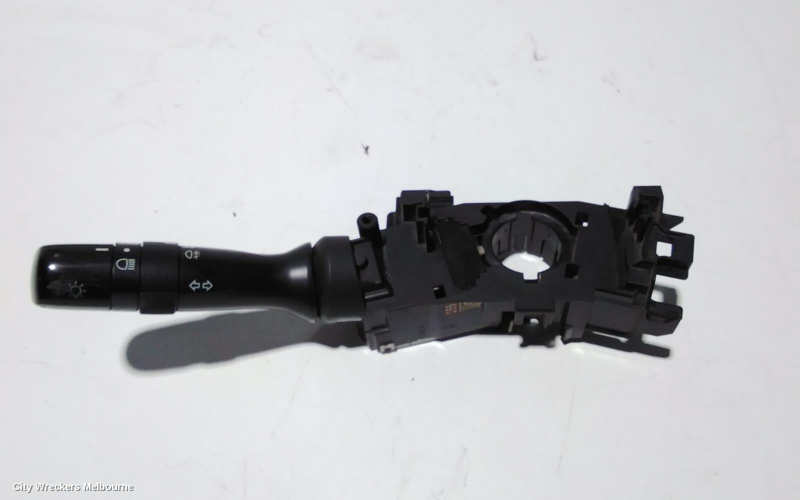 TOYOTA KLUGER COMBINATION SWITCH, FLASHER SWITCH, GSU40-GSU45, W/ FOGLAMP TYPE, 05/2007 - 12/2013 - Image 1