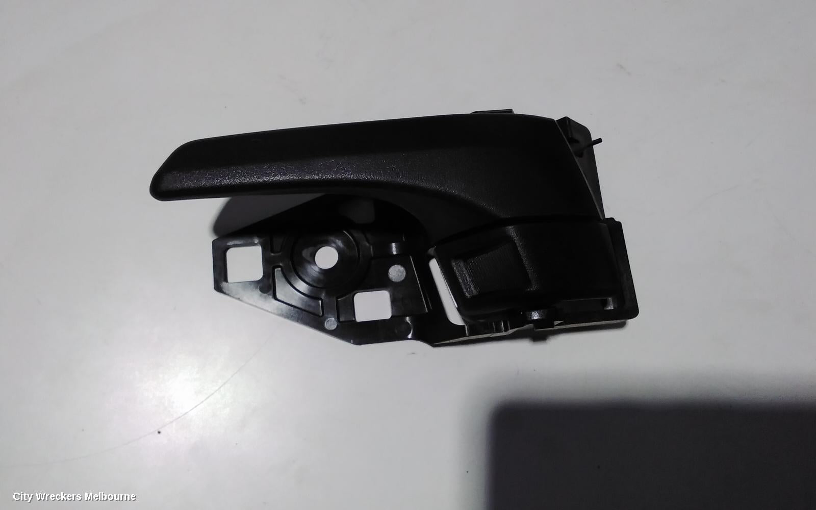 TOYOTA RAV4 DOOR HANDLE, INNER, LH FRONT, XA40, 12/2012 - 11/2018 - Image 1