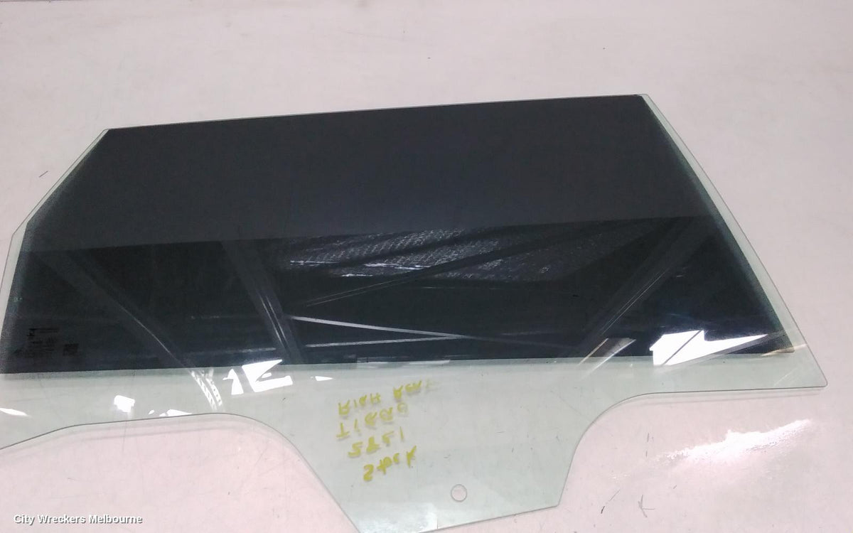 CHERY TIGGO 7 RIGHT REAR DOOR WINDOW, T32, 05/2023 ONWARDS - Image 3
