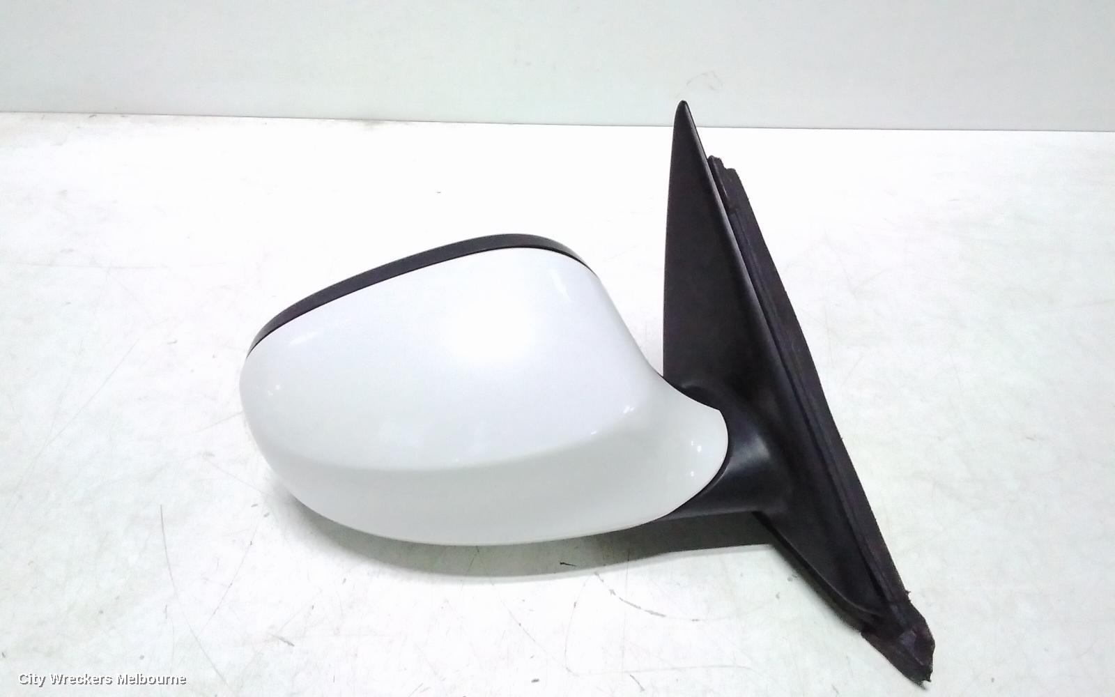BMW 3 SERIES RIGHT DOOR MIRROR, E90/E91, SEDAN/WAGON, STANDARD, NON SEAT ADJ., NON MEMORY & NON AUTO DIP TYPE (3 PIN), 09/2008 - 04/2012 - Image 2