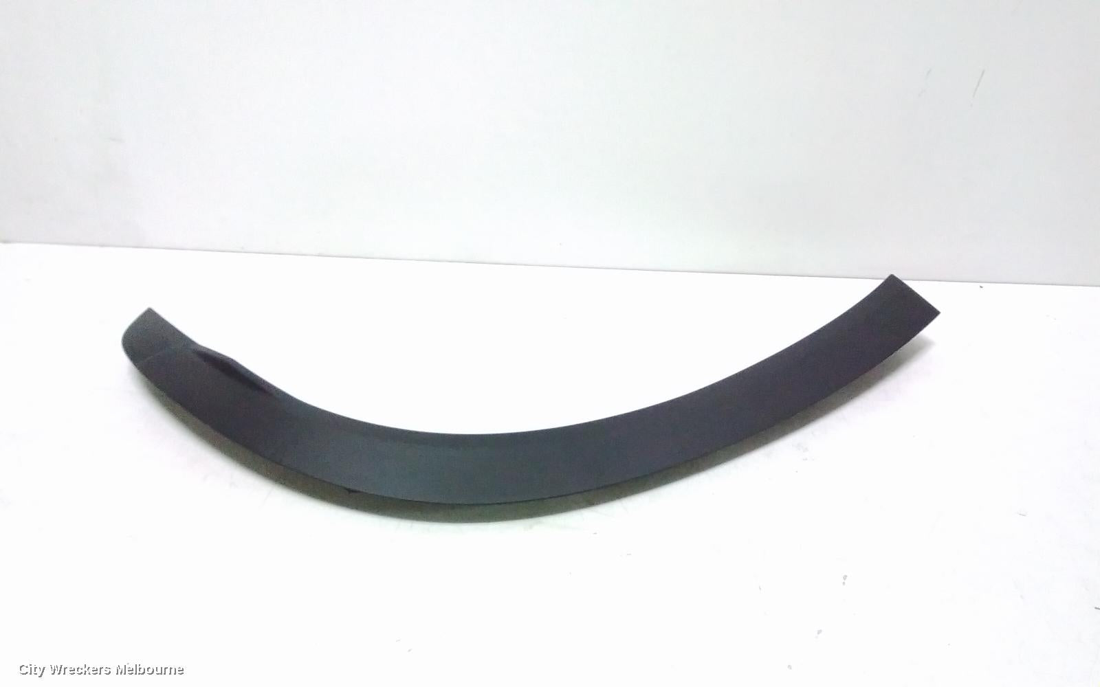 TOYOTA KLUGER WHEEL ARCH FLARE, XU70 SERIES, 03/2021 ONWARDS - Image 2