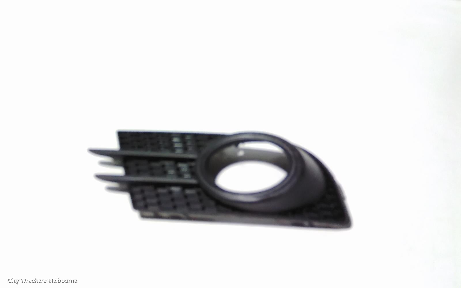 VOLKSWAGEN TIGUAN RIGHT INDICATOR/FOG/SIDE, BUMPER FOGLAMP, 5N, 07/2011 - 08/2016 - Image 2