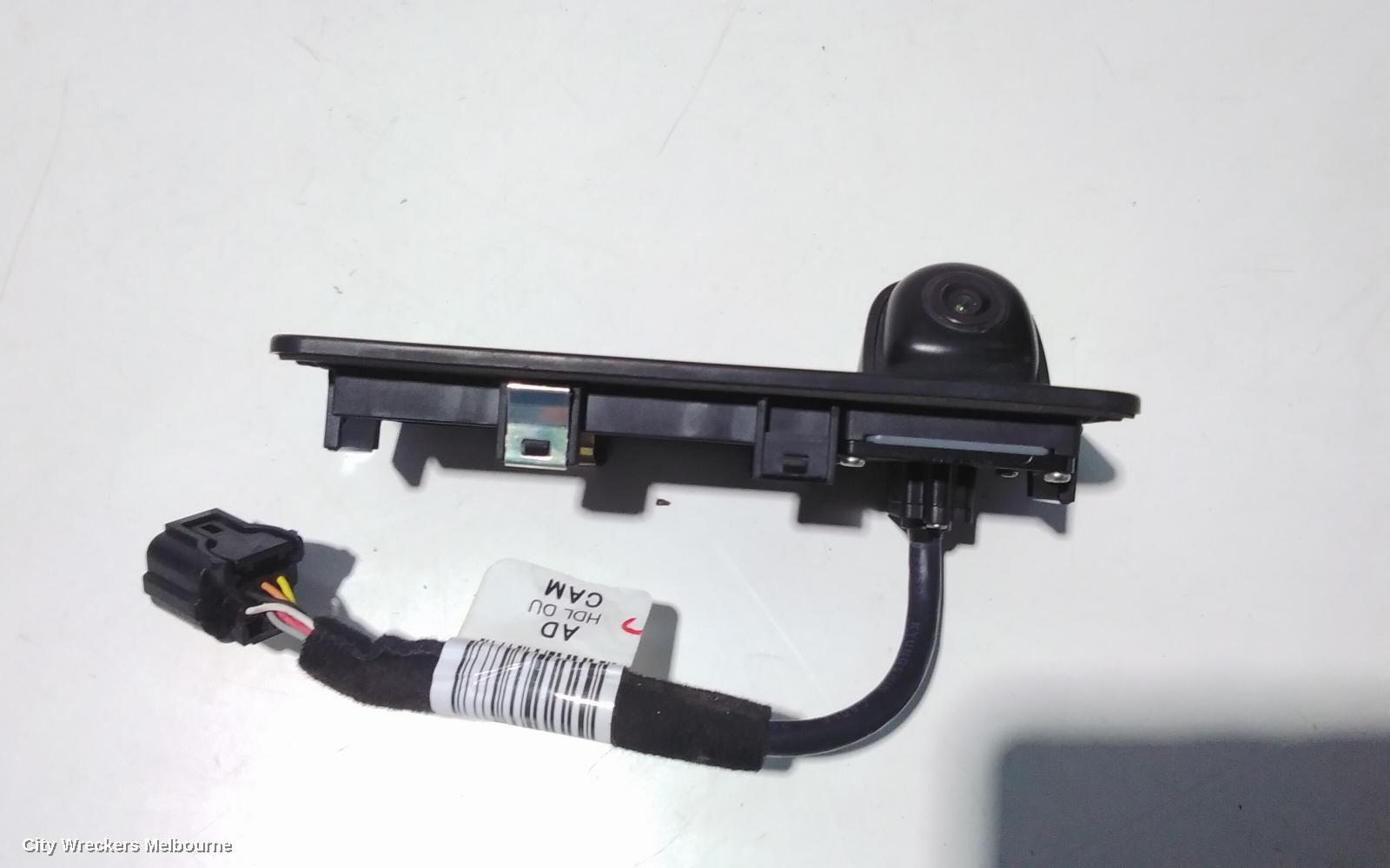 HYUNDAI ELANTRA REVERSE CAMERA, REVERSE CAMERA, AD, 12/2015 - 09/2018 - Image 2