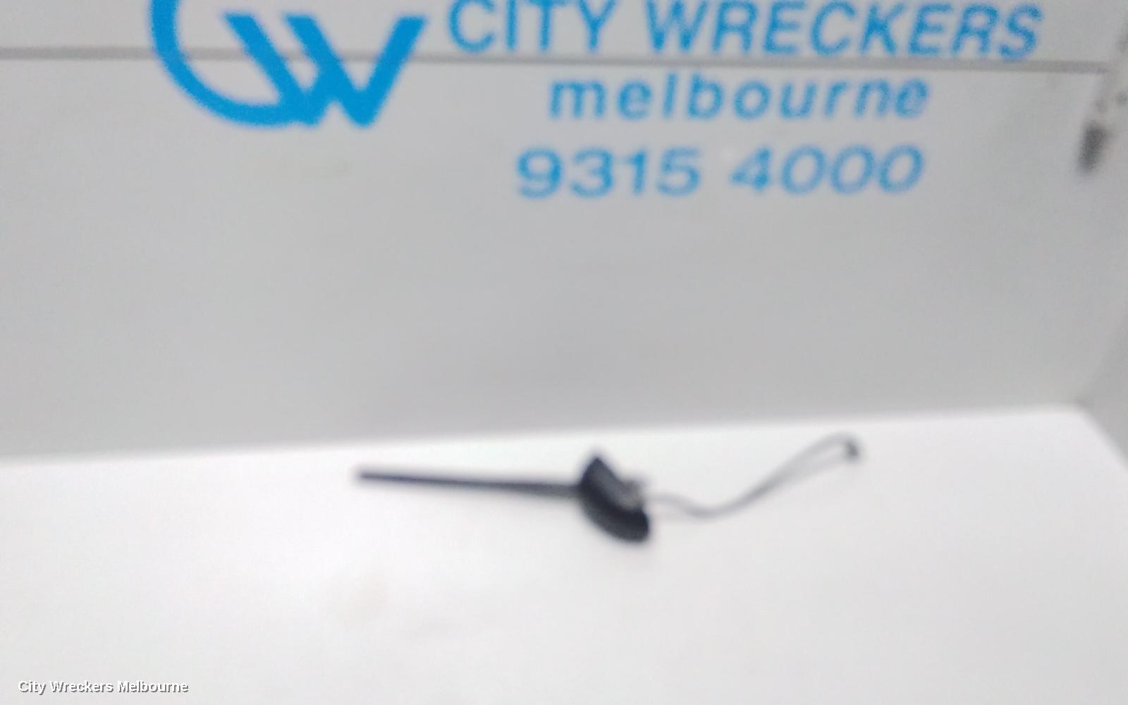 SUZUKI SWIFT ANTENNA, AZ, 04/2017 - 03/2025 - Image 1
