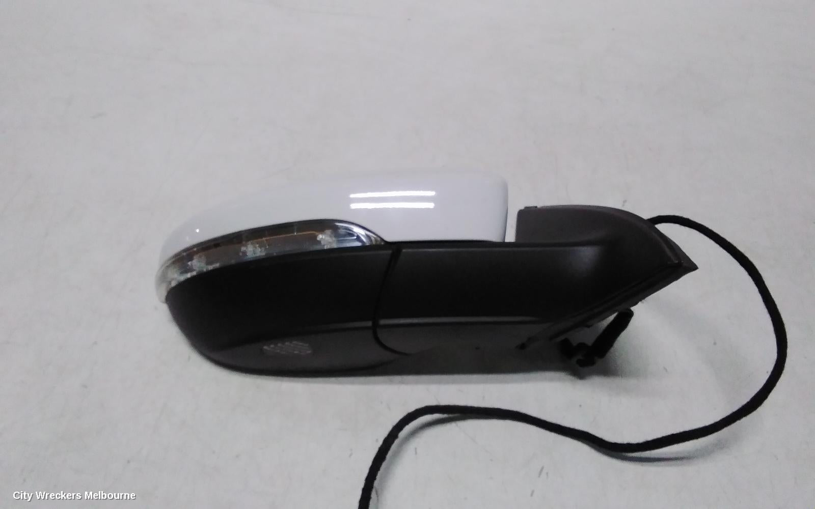 VOLKSWAGEN PASSAT RIGHT DOOR MIRROR, 3C/MK6 B7, POWER FOLD, NON LANE CHANGE ASSIST TYPE (6XT/7Y0), 09/2010 - 05/2015 - Image 2