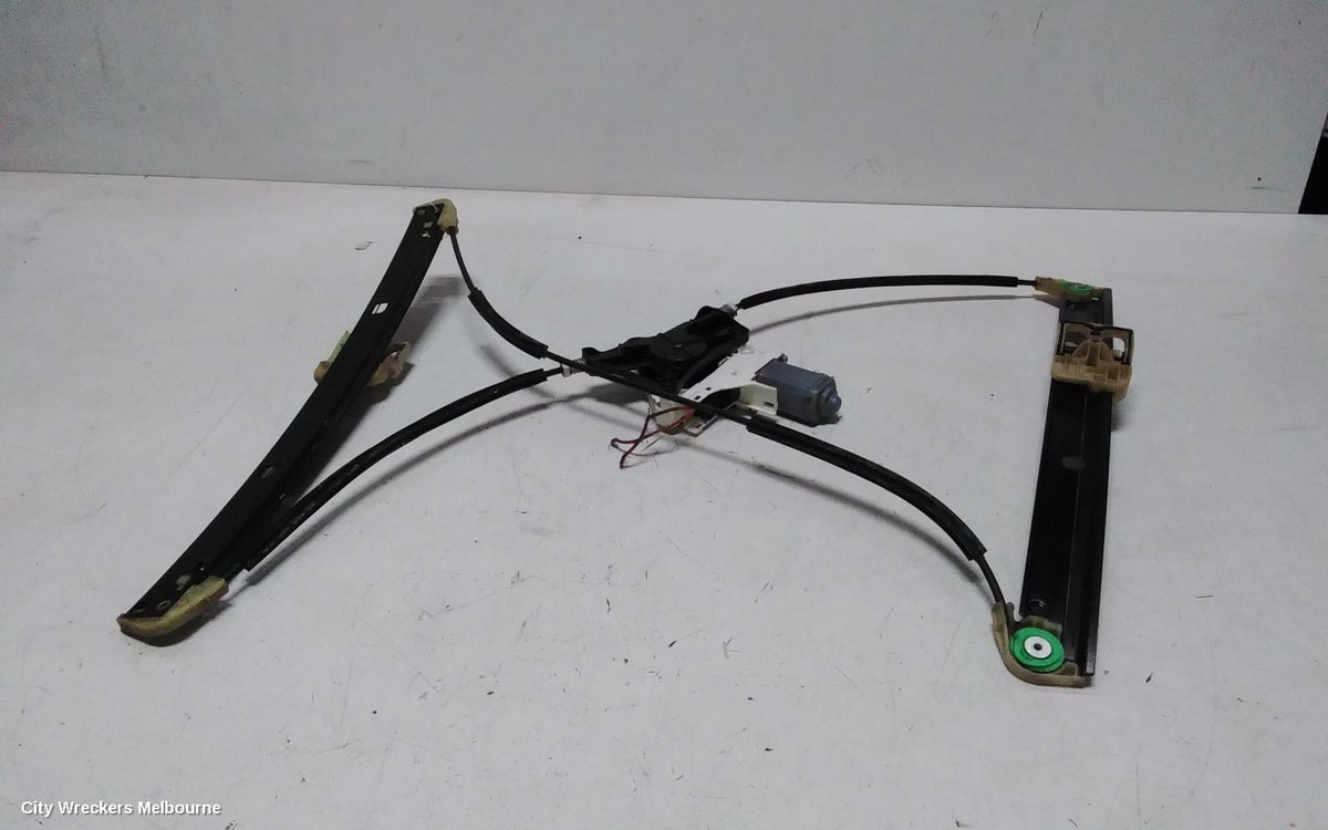 AUDI A6 LEFT FRONT WINDOW REG/MOTOR, C7/4G, DOOR REG ASSY (REG AND MOTOR), 04/2011 - 06/2018 - Image 1