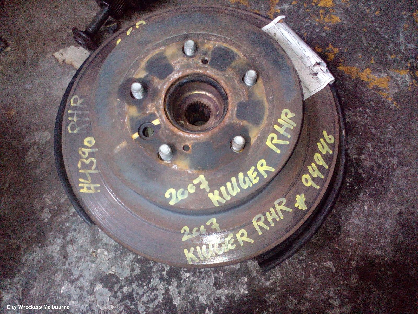 TOYOTA KLUGER RIGHT REAR HUB ASSEMBLY, GSU40-GSU45, 4WD, 05/2007 - 02/2014 - Image 1