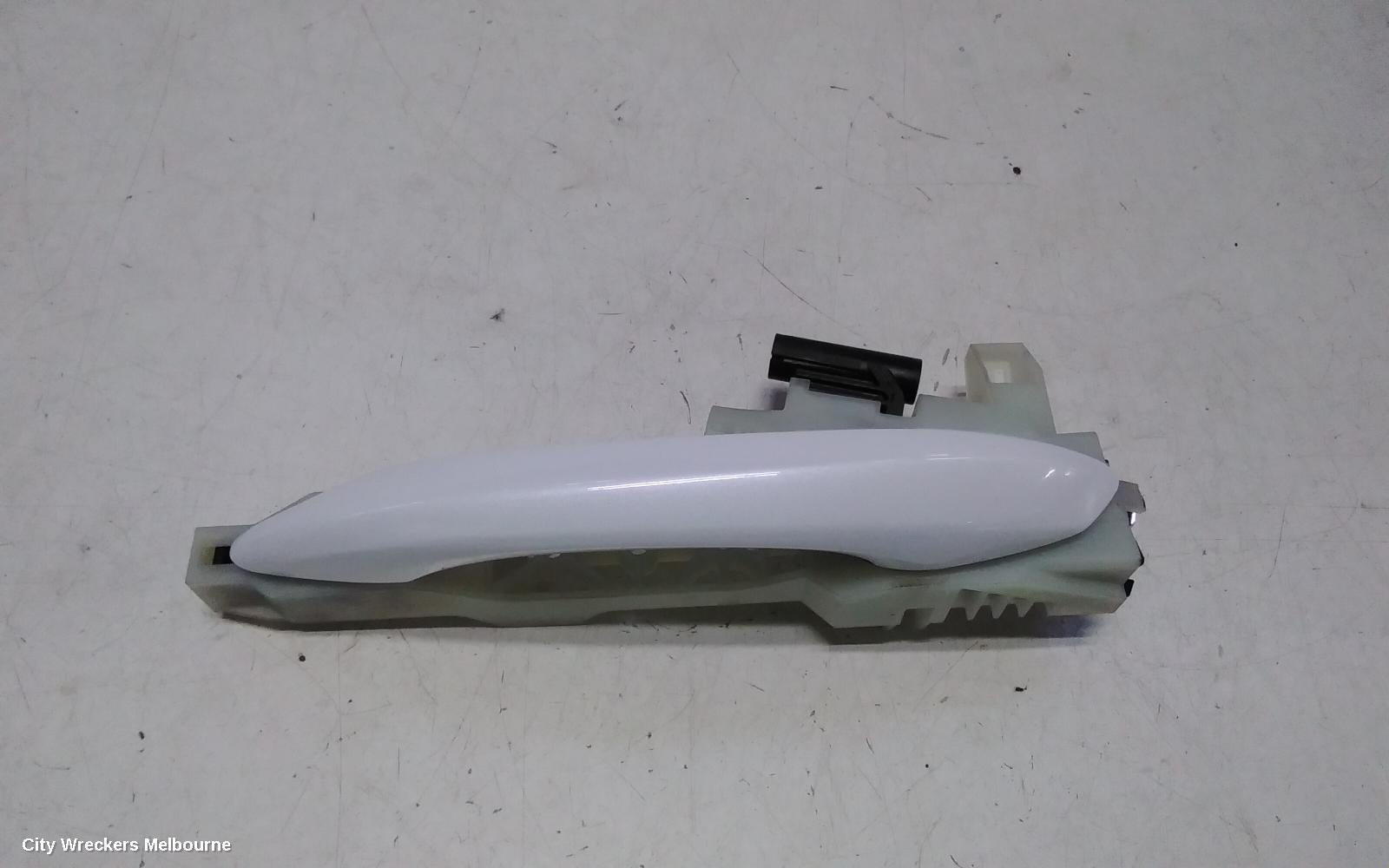 HYUNDAI TUCSON DOOR HANDLE, OUTER, LH REAR, COLOUR CODED, NX4, 02/2021 ONWARDS - Image 1