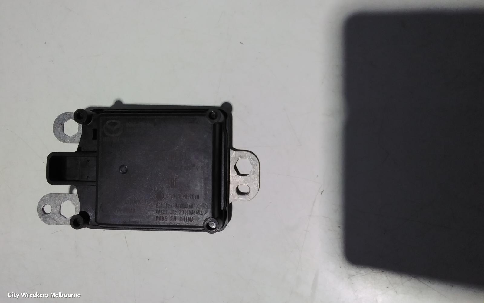 MAZDA 3, BP, 03/2019 ONWARDS, DISTANCE SENSOR B0N2-67XA0-A FRONT RADAR: 93886 - Image 2